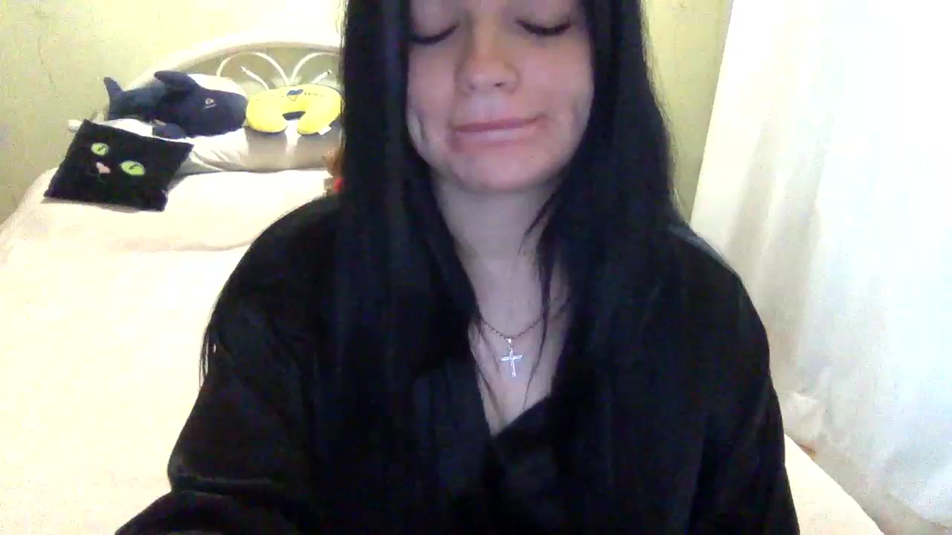 Gallery image thumbnail from CherryEvve's myfreecams stream on, 09/15/2023, 15:00 image 16 of 20