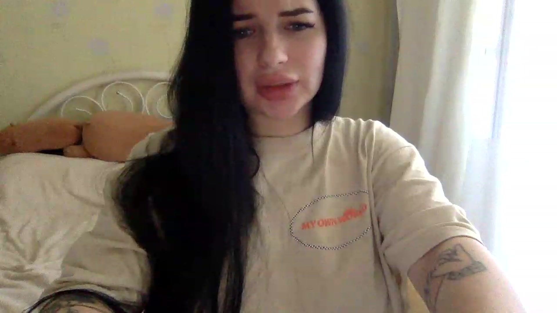 Gallery image thumbnail from CherryEvve's myfreecams stream on, 09/19/2023, 11:03 image 15 of 20