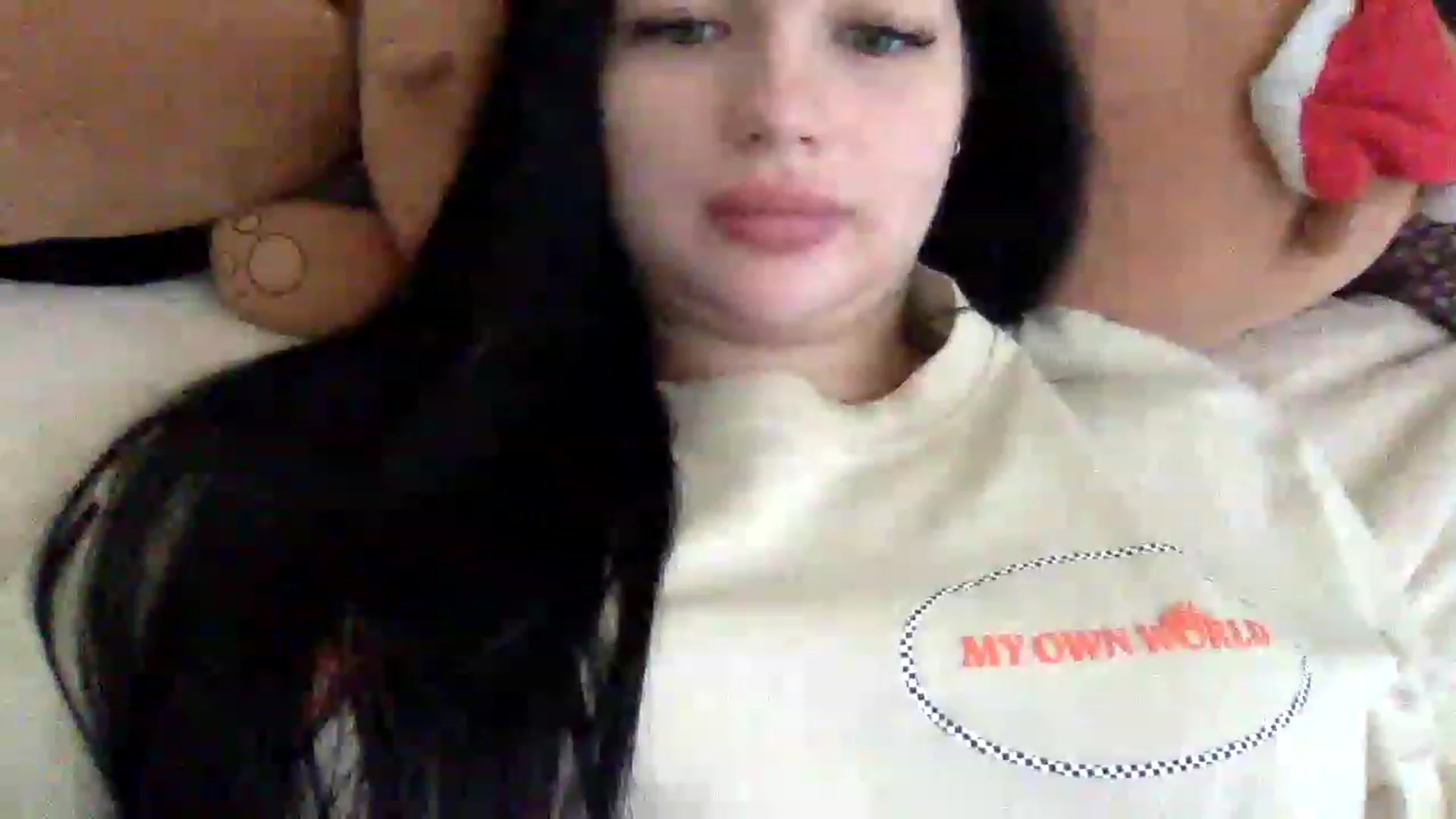 Gallery image thumbnail from CherryEvve's myfreecams stream on, 09/19/2023, 11:03 image 1 of 20