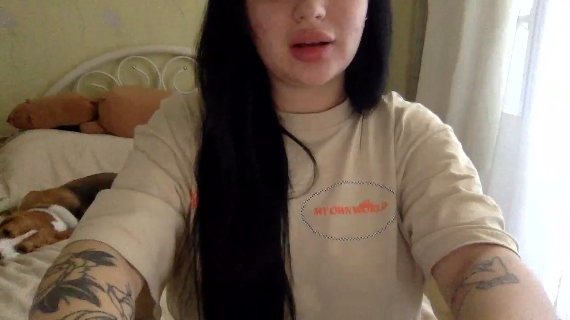 Gallery image thumbnail from CherryEvve's myfreecams stream on, 09/19/2023, 11:16 image 2 of 20