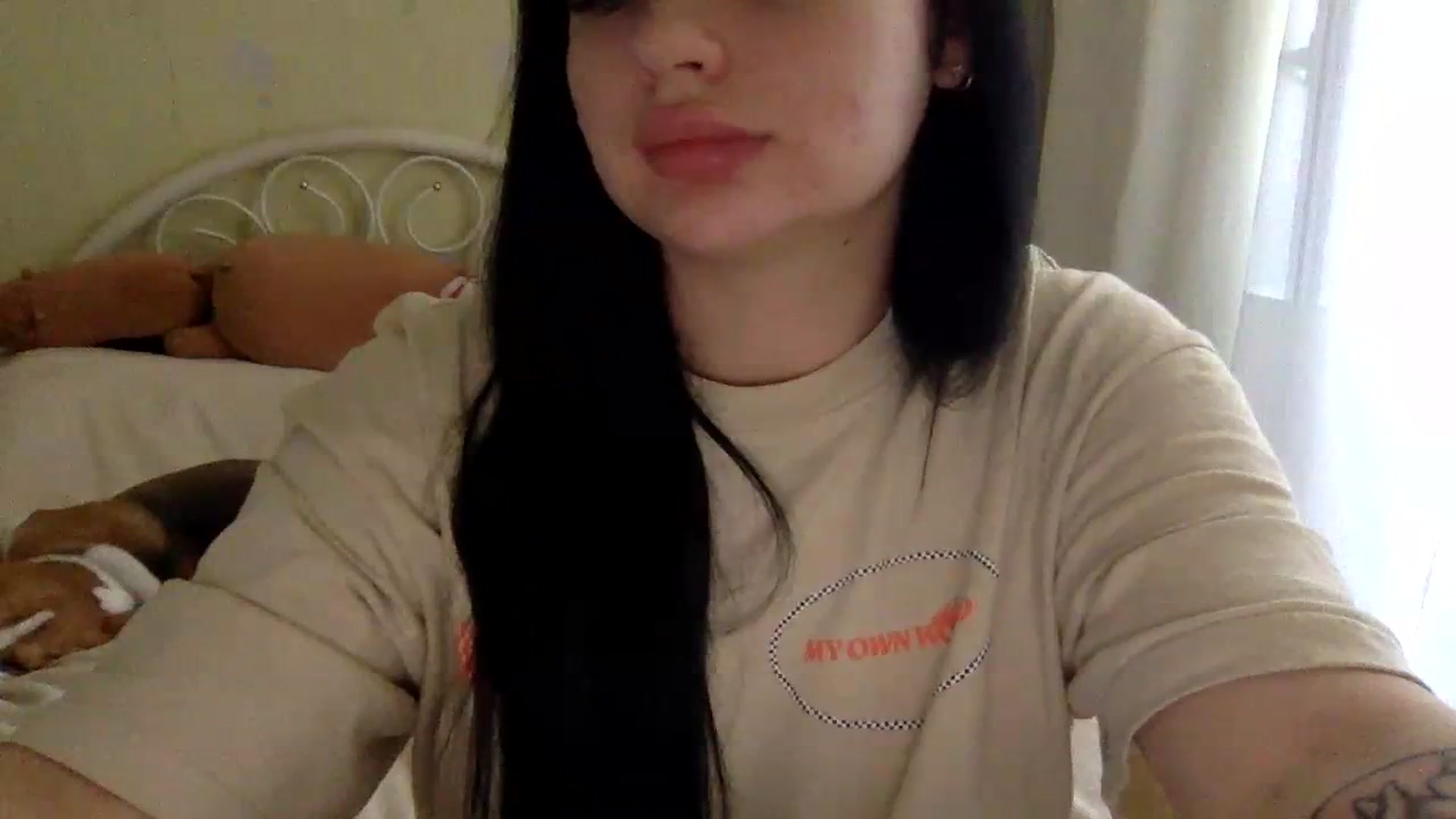Gallery image thumbnail from CherryEvve's myfreecams stream on, 09/19/2023, 11:16 image 3 of 20