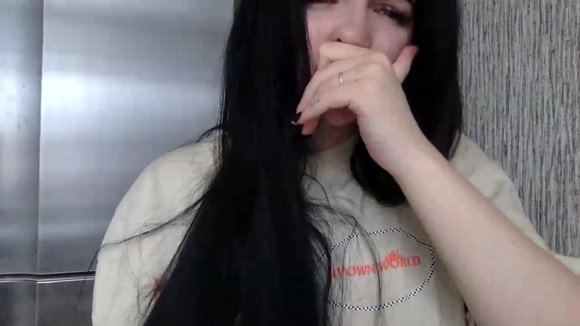 Gallery image thumbnail from CherryEvve's myfreecams stream on, 09/20/2023, 09:32 image 8 of 20