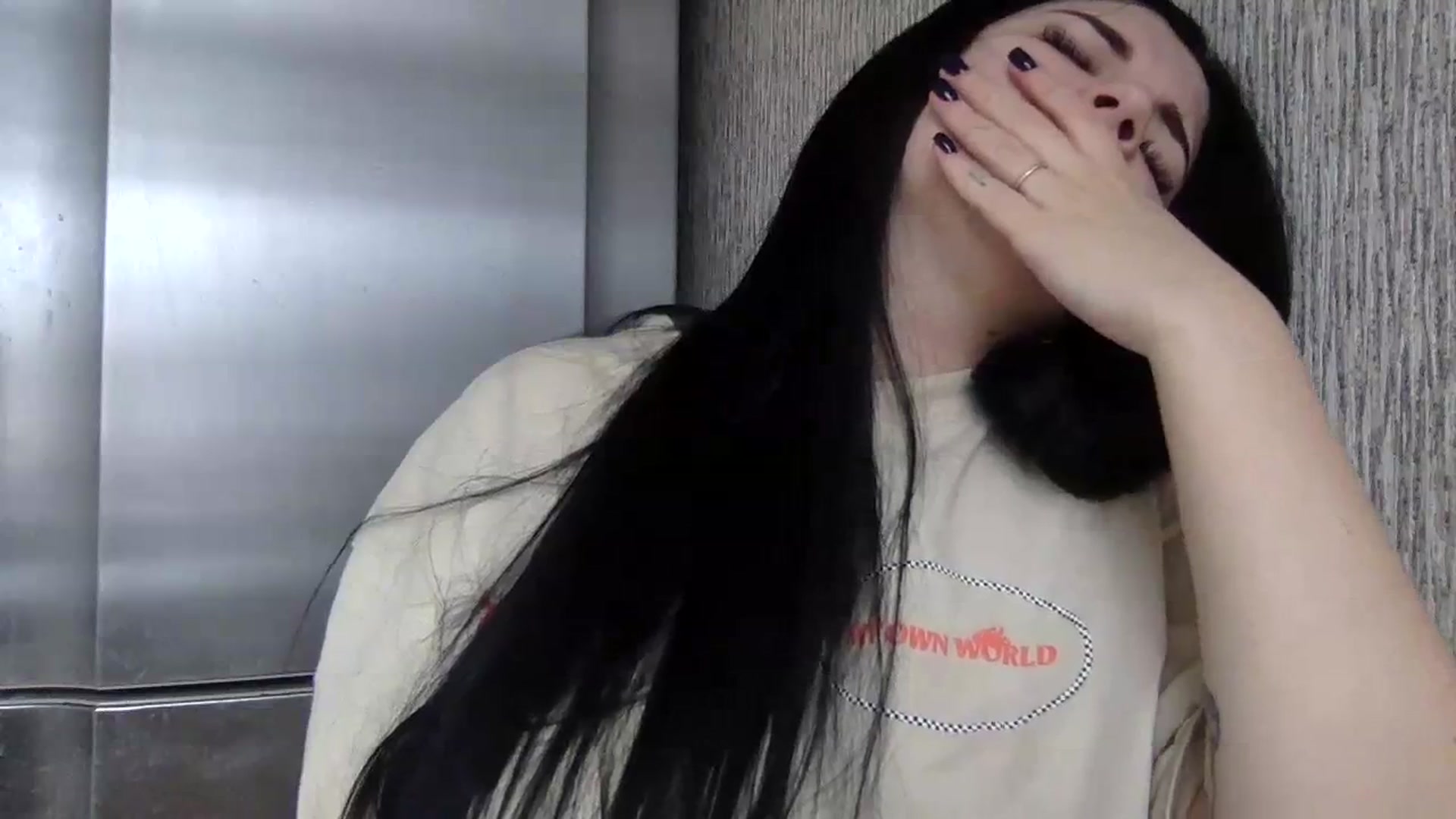 Gallery image thumbnail from CherryEvve's myfreecams stream on, 09/20/2023, 09:32 image 7 of 20