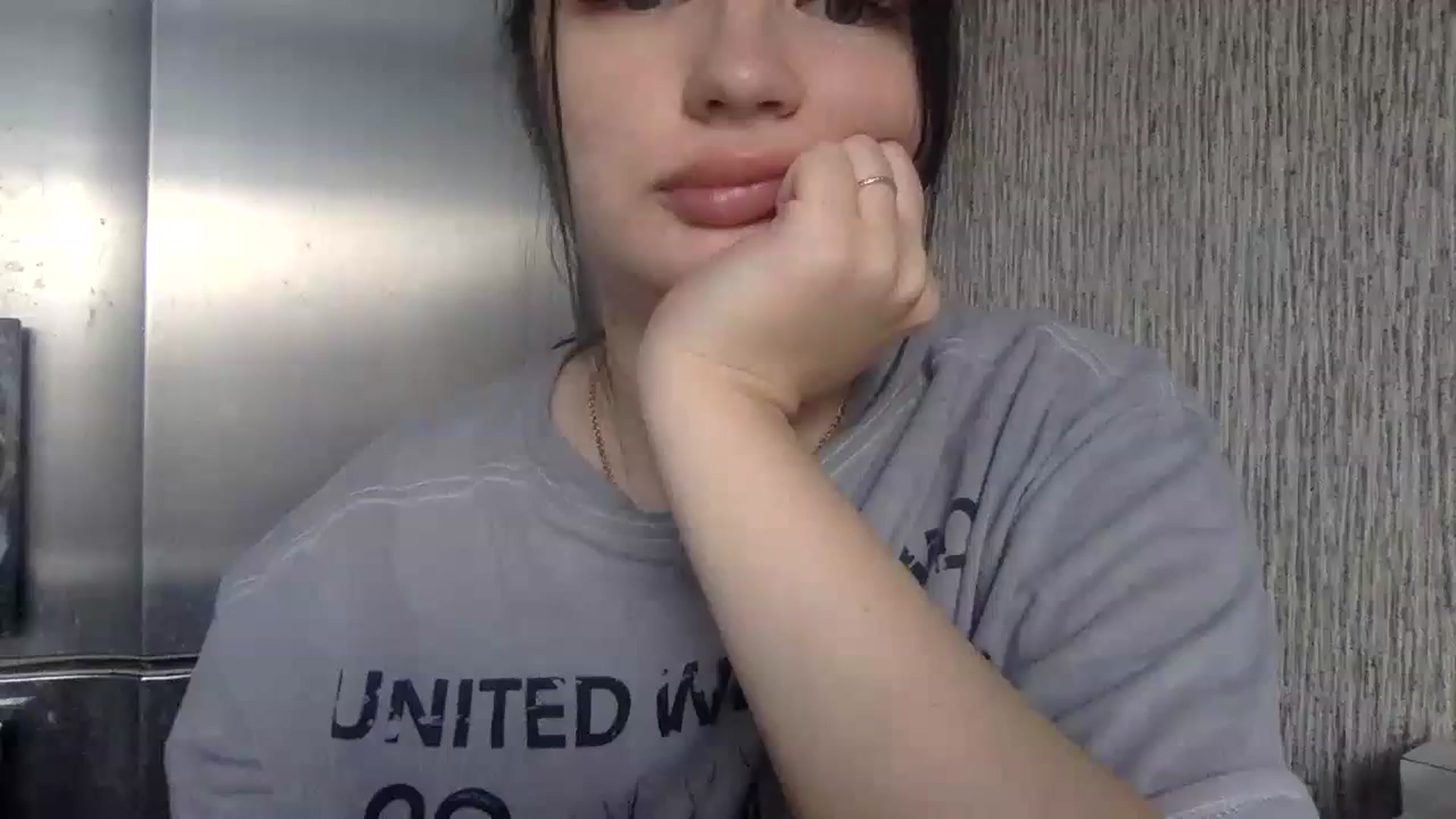 Gallery image thumbnail from CherryEvve's myfreecams stream on, 09/23/2023, 14:16 image 1 of 20