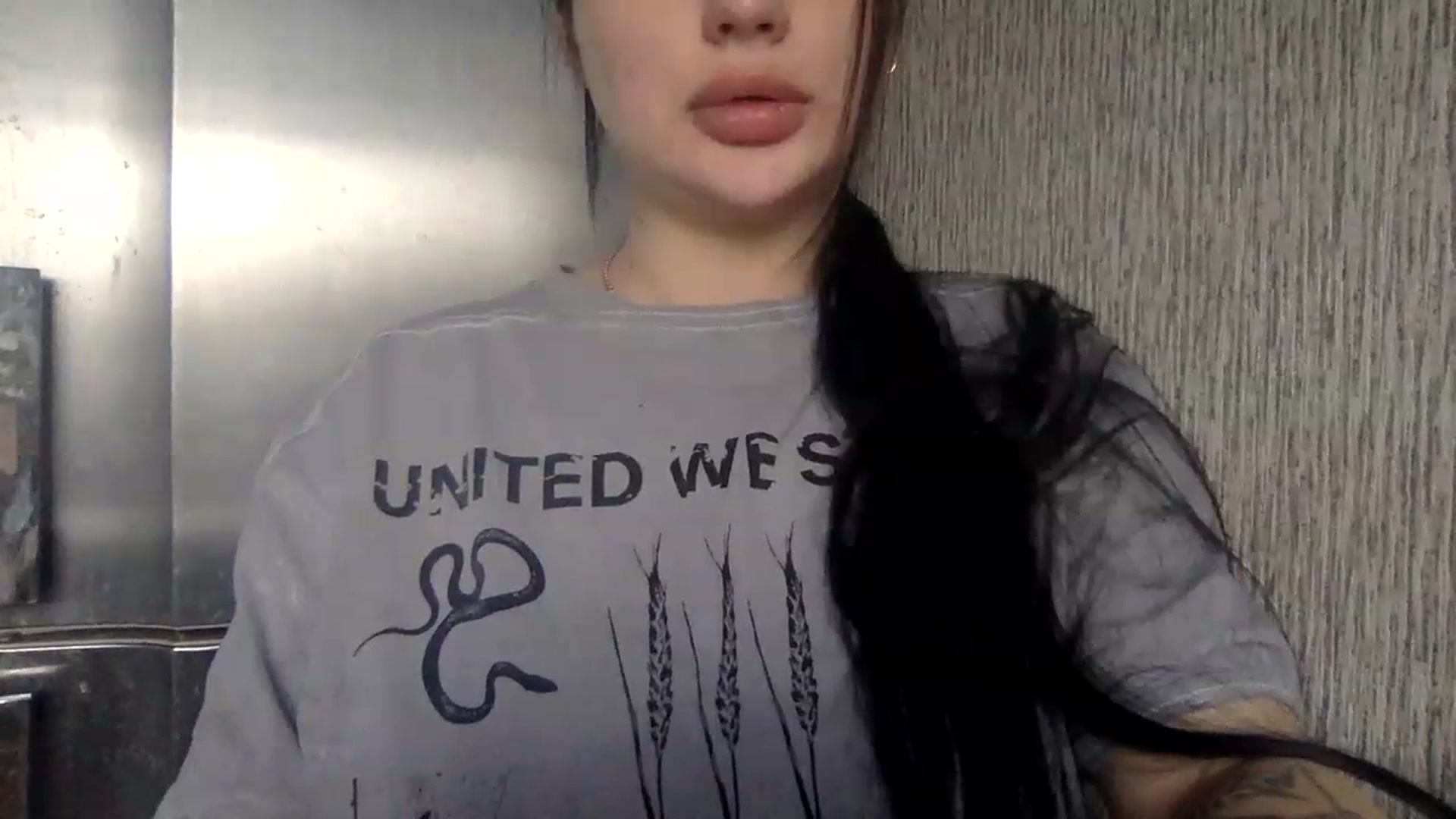 Gallery image thumbnail from CherryEvve's myfreecams stream on, 09/23/2023, 14:16 image 18 of 20