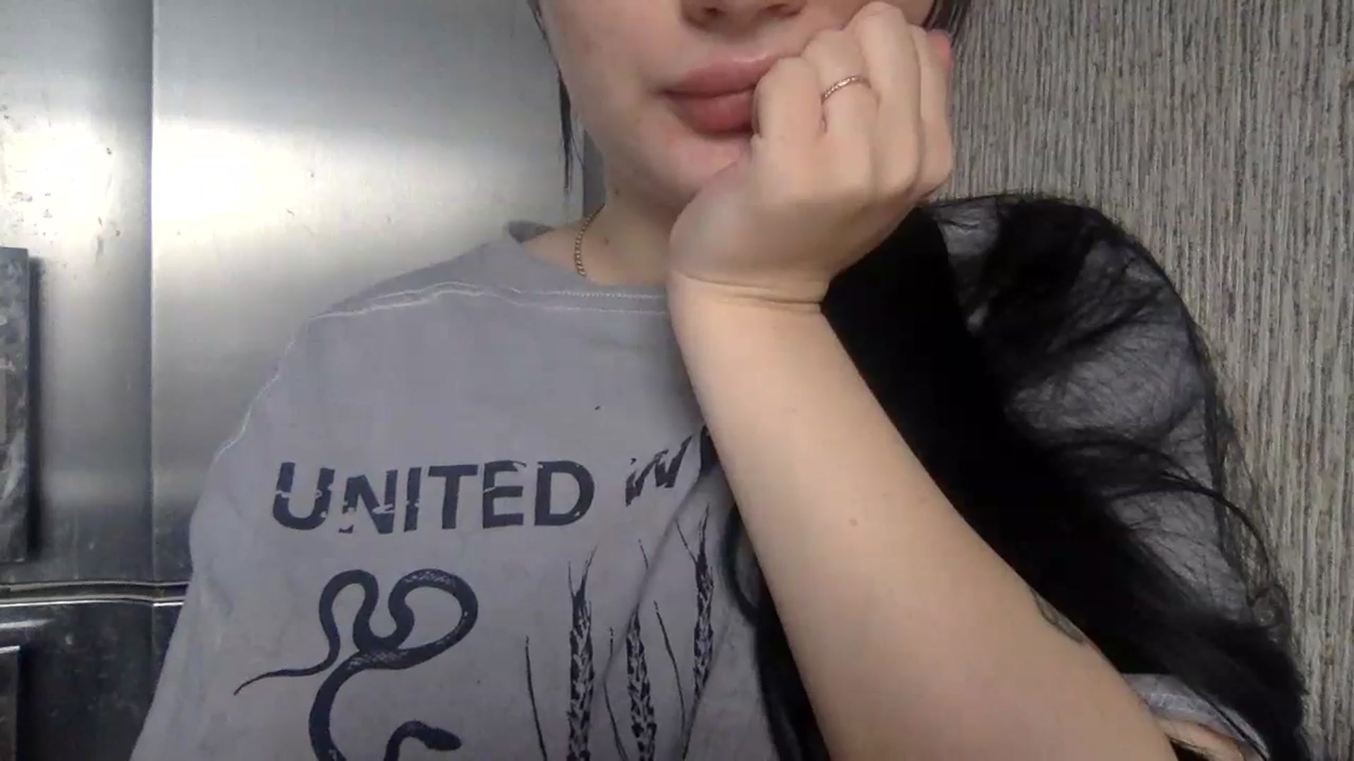 Gallery image thumbnail from CherryEvve's myfreecams stream on, 09/23/2023, 14:16 image 12 of 20