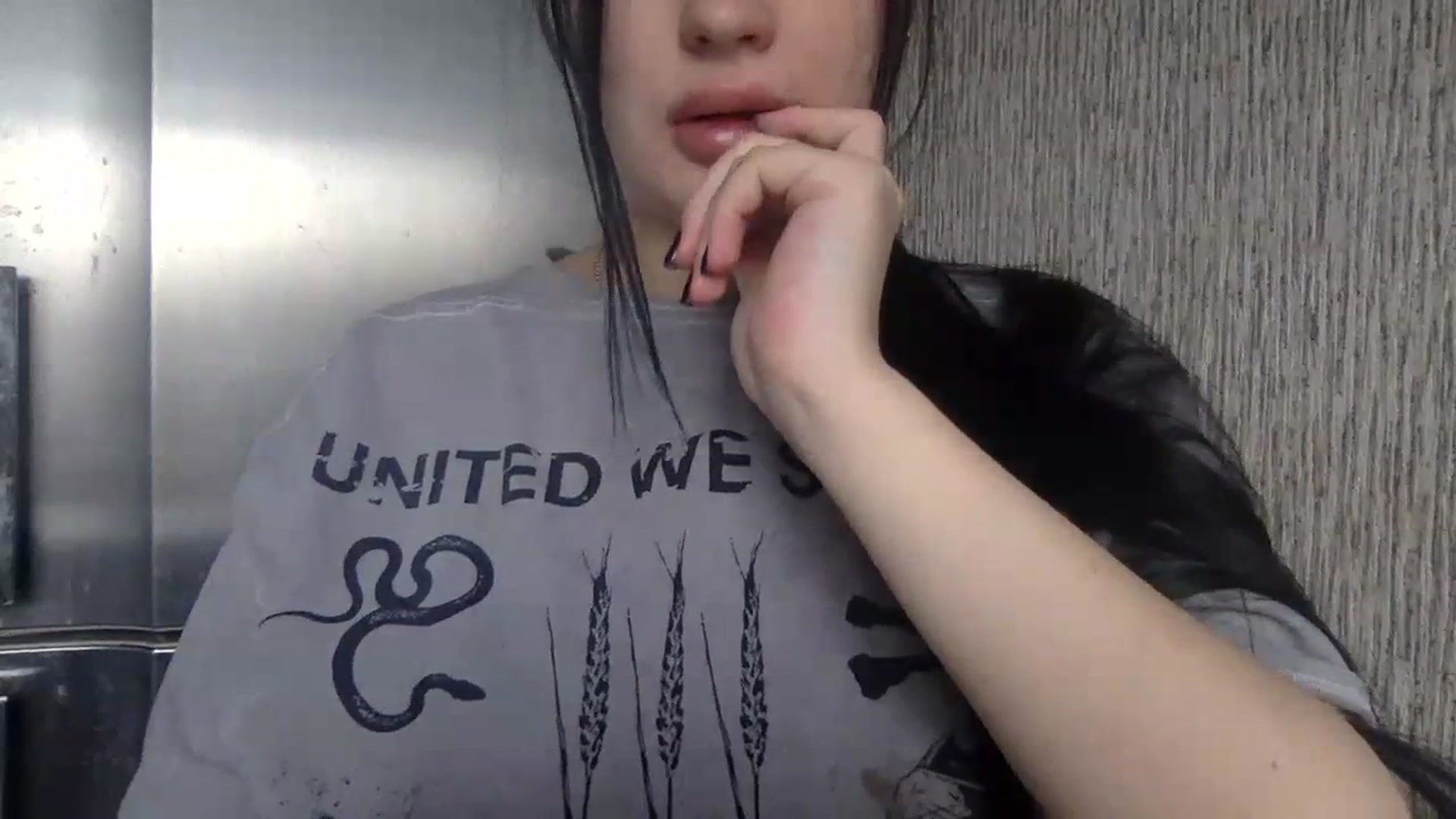 Gallery image thumbnail from CherryEvve's myfreecams stream on, 09/23/2023, 14:16 image 9 of 20