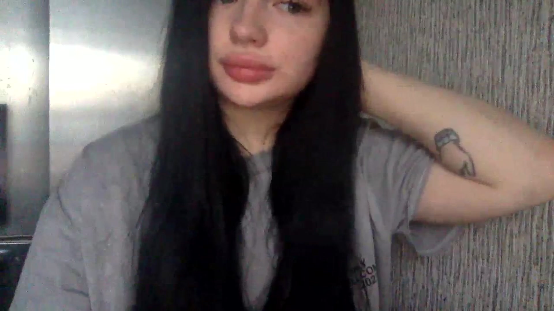 Gallery image thumbnail from CherryEvve's myfreecams stream on, 09/24/2023, 15:32 image 19 of 20