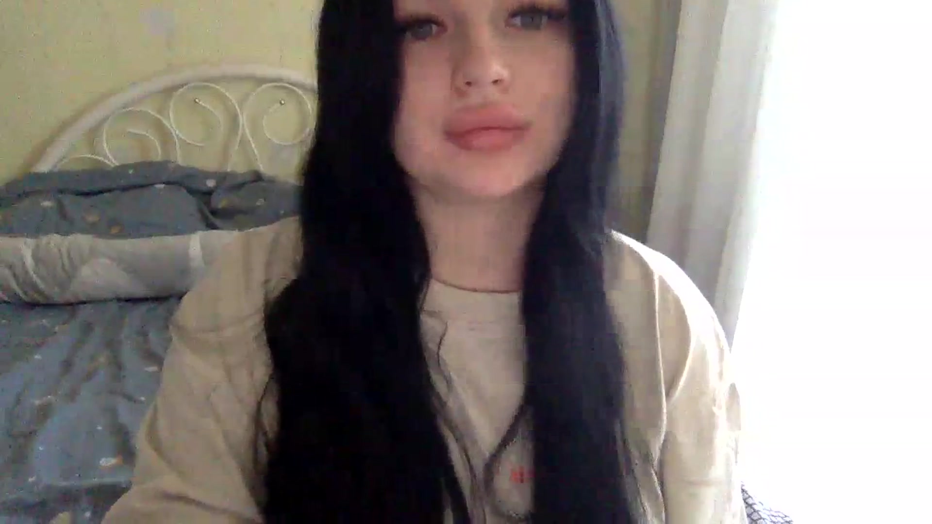 Gallery image thumbnail from CherryEvve's myfreecams stream on, 09/28/2023, 13:32 image 10 of 20