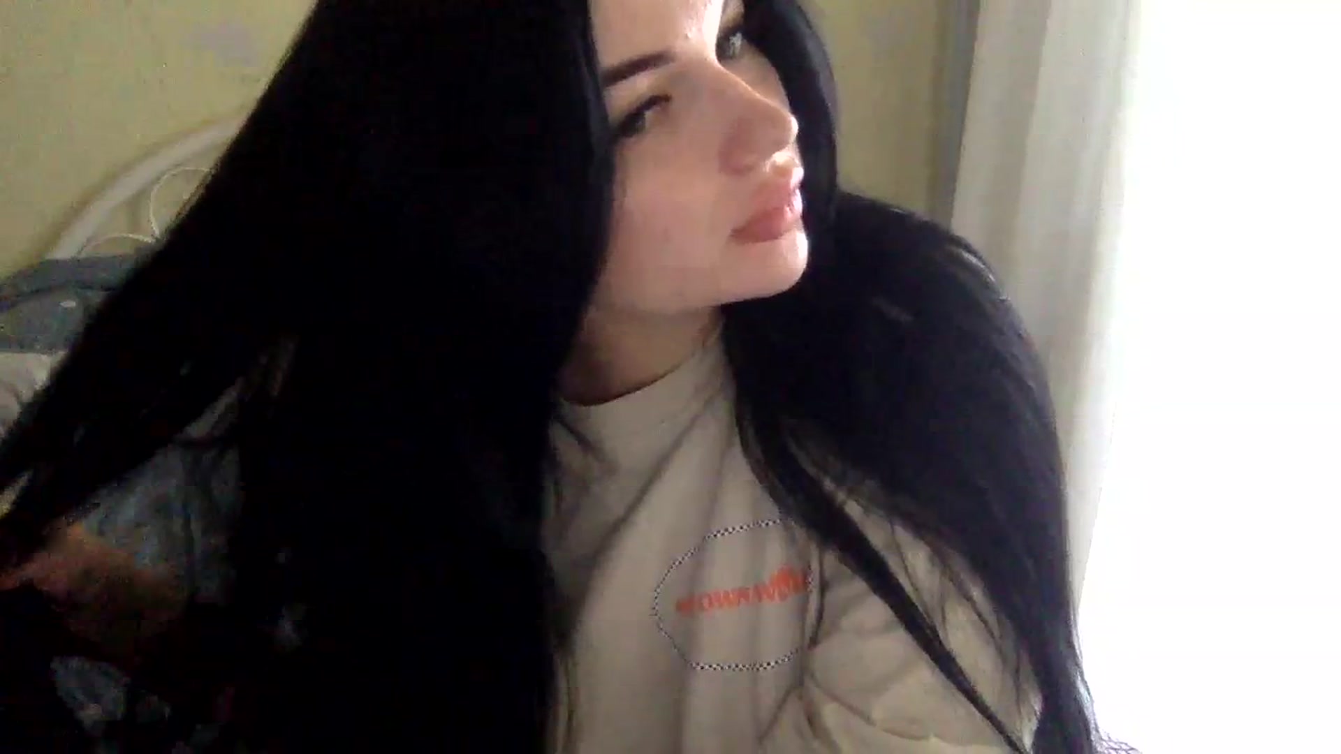 Gallery image thumbnail from CherryEvve's myfreecams stream on, 09/28/2023, 13:32 image 14 of 20