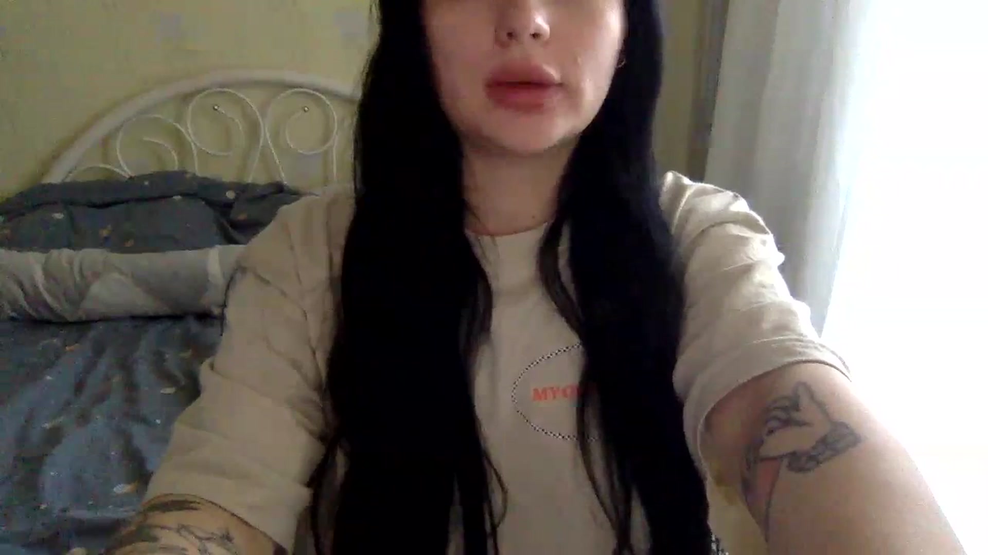 Gallery image thumbnail from CherryEvve's myfreecams stream on, 09/28/2023, 13:32 image 17 of 20