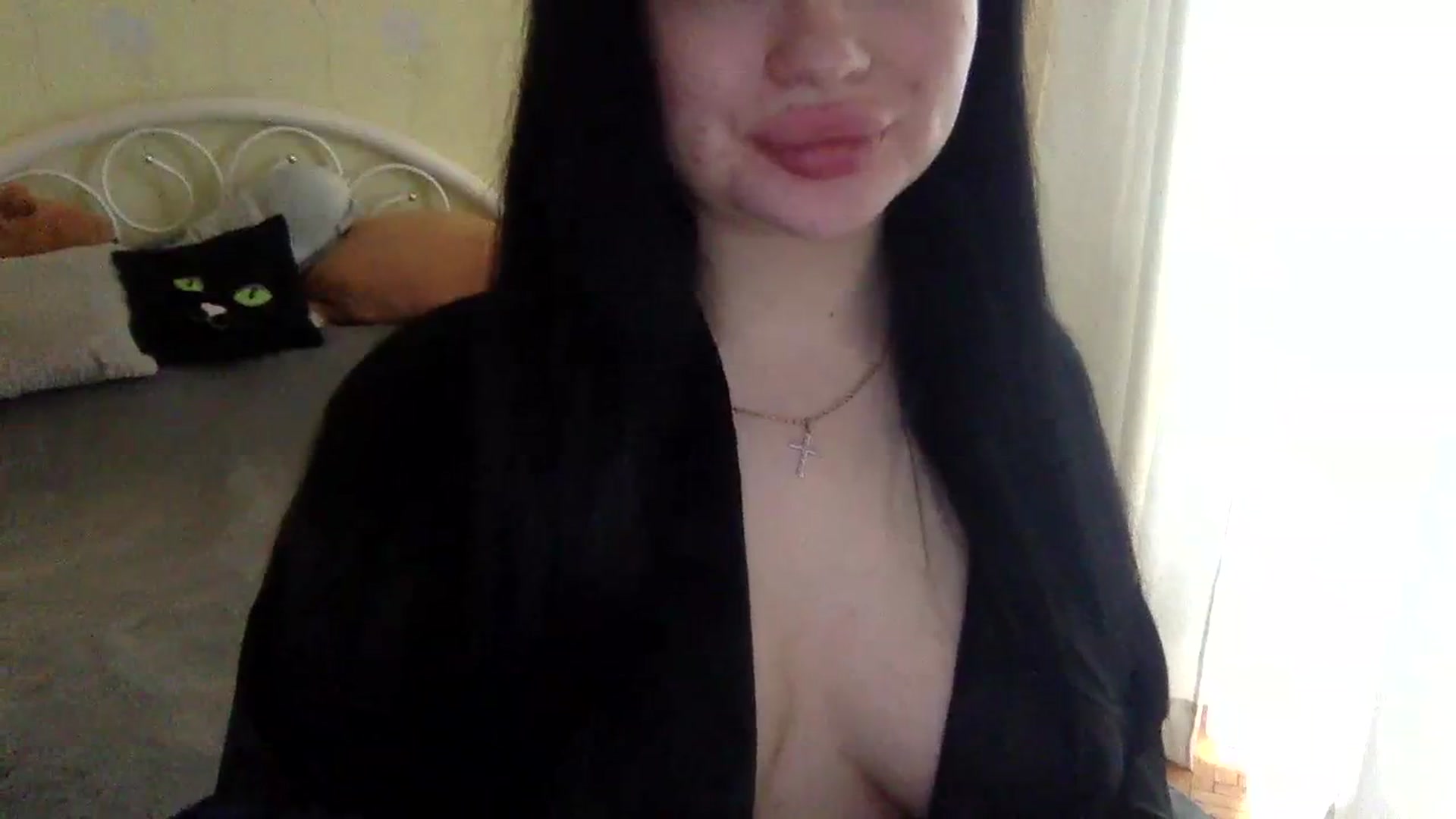 Gallery image thumbnail from CherryEvve's myfreecams stream on, 10/04/2023, 09:42 image 14 of 20