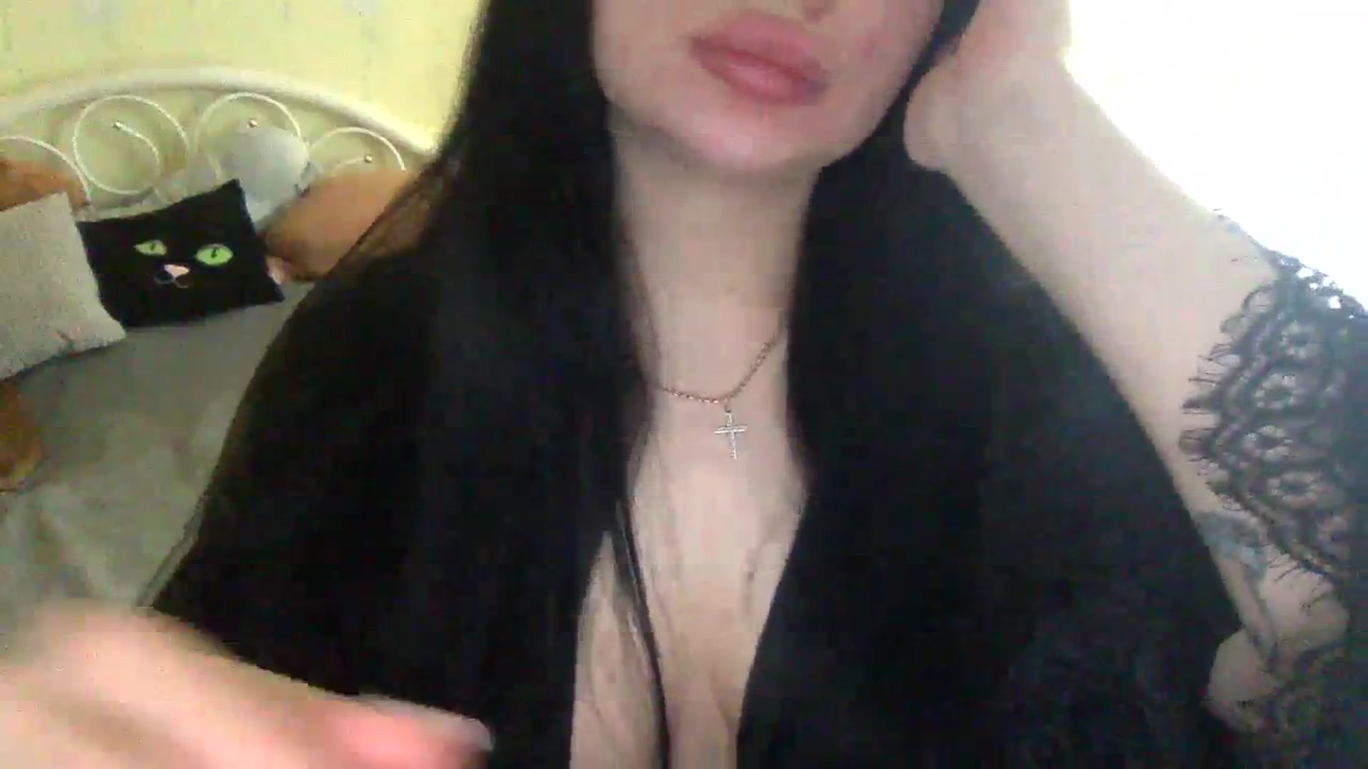 Gallery image thumbnail from CherryEvve's myfreecams stream on, 10/04/2023, 10:16 image 4 of 20