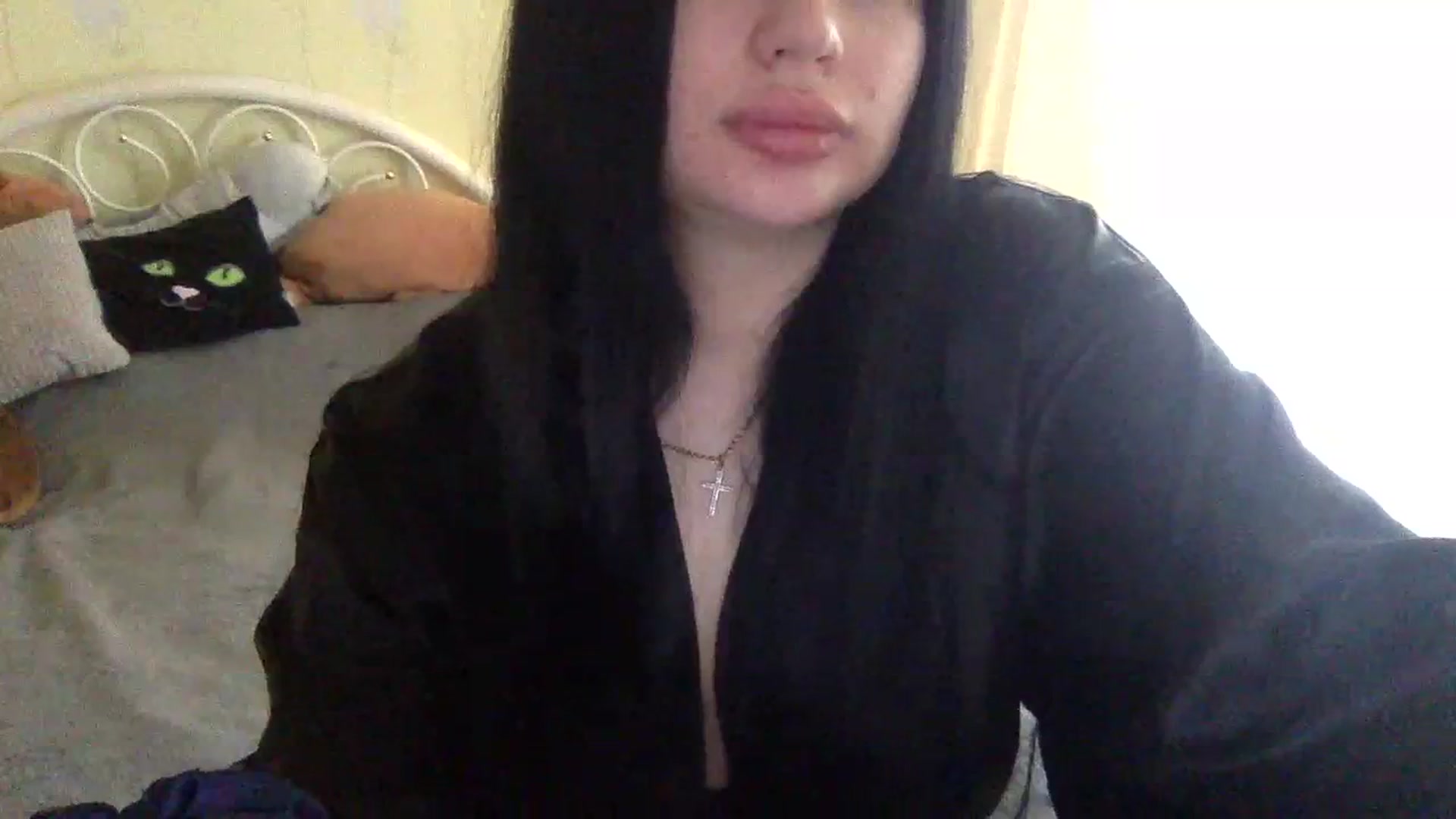 Gallery image thumbnail from CherryEvve's myfreecams stream on, 10/04/2023, 10:16 image 14 of 20
