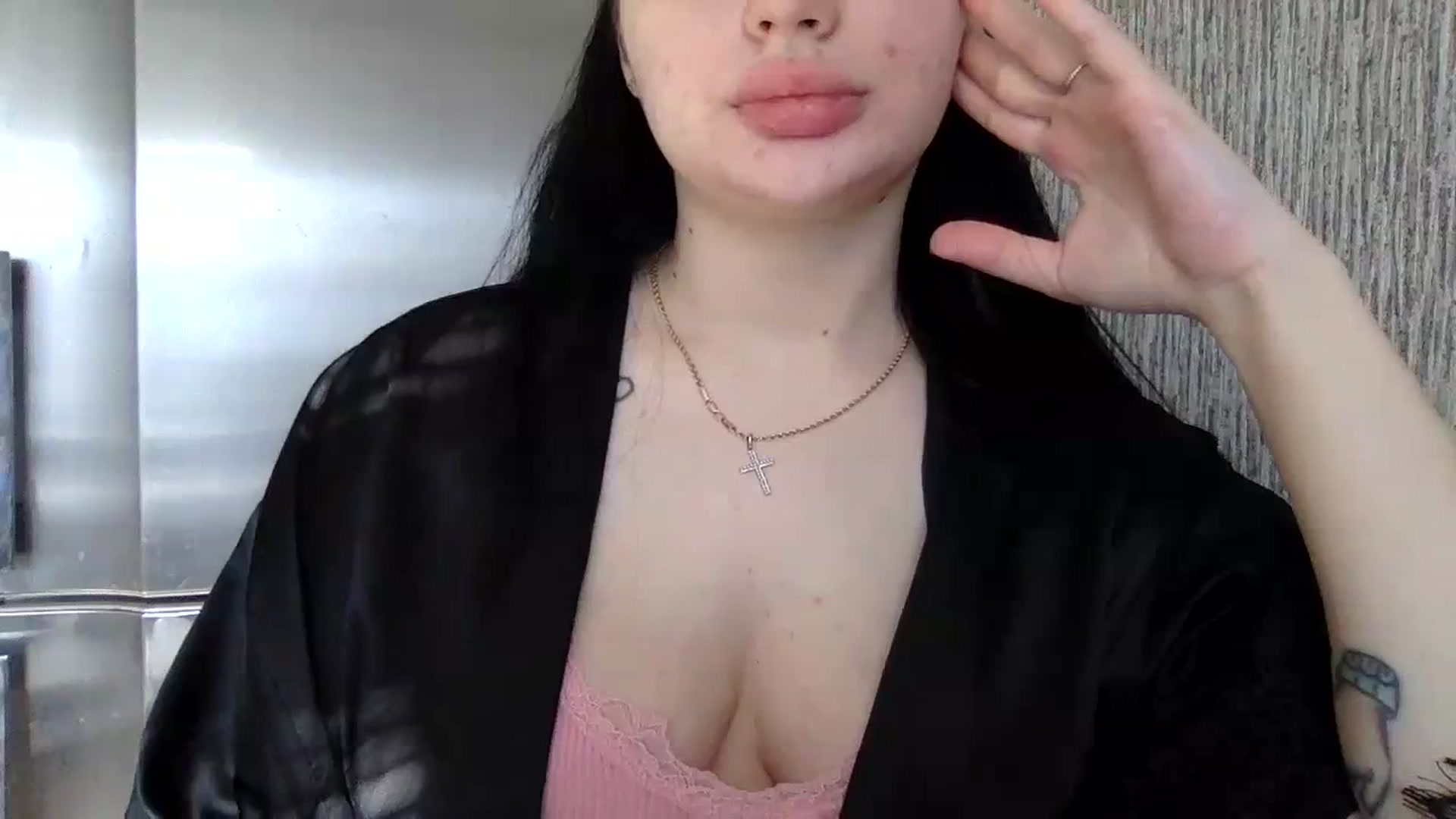 Gallery image thumbnail from CherryEvve's myfreecams stream on, 10/11/2023, 10:04 image 2 of 20