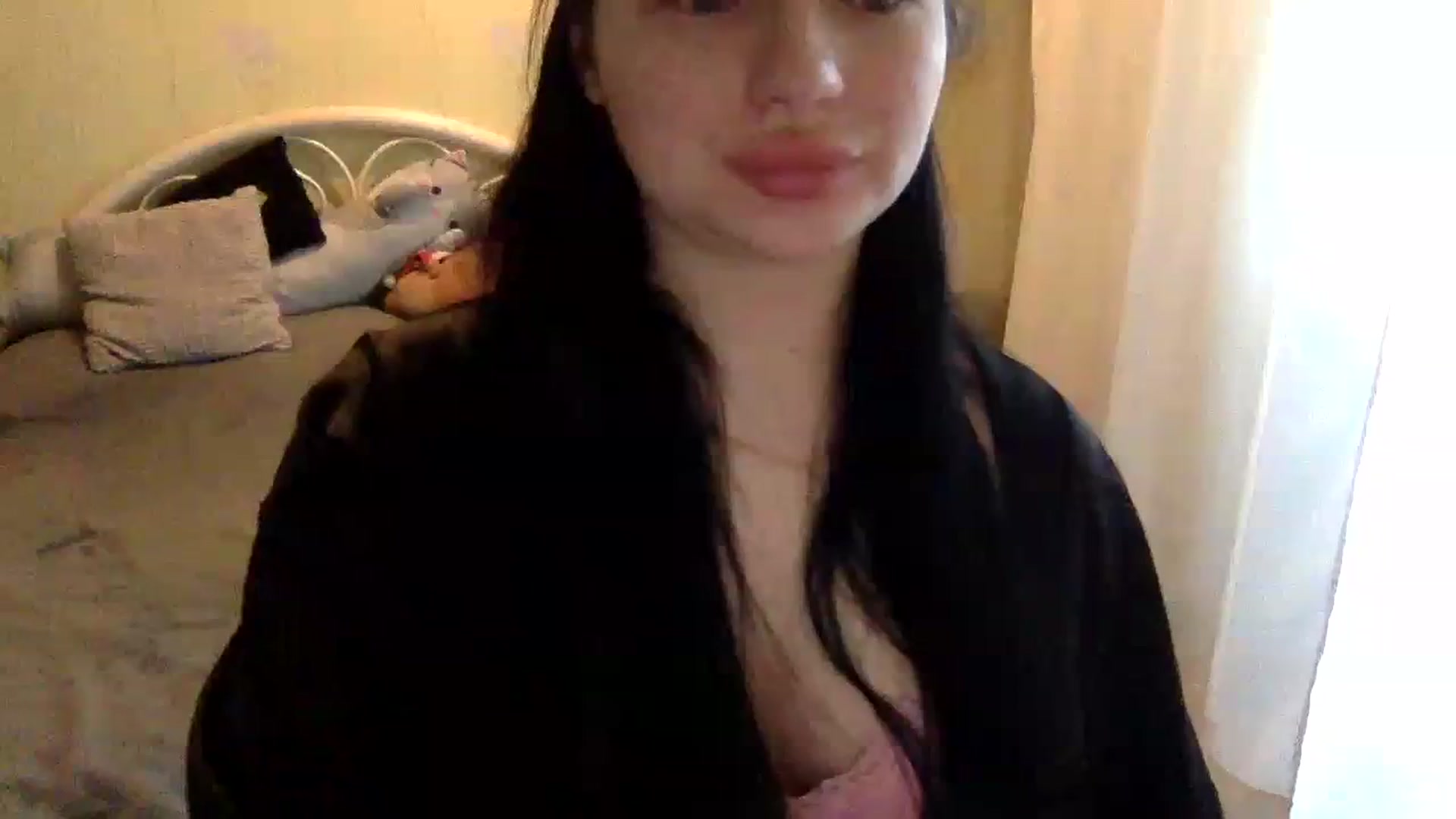 Gallery image thumbnail from CherryEvve's myfreecams stream on, 10/11/2023, 13:14 image 18 of 20
