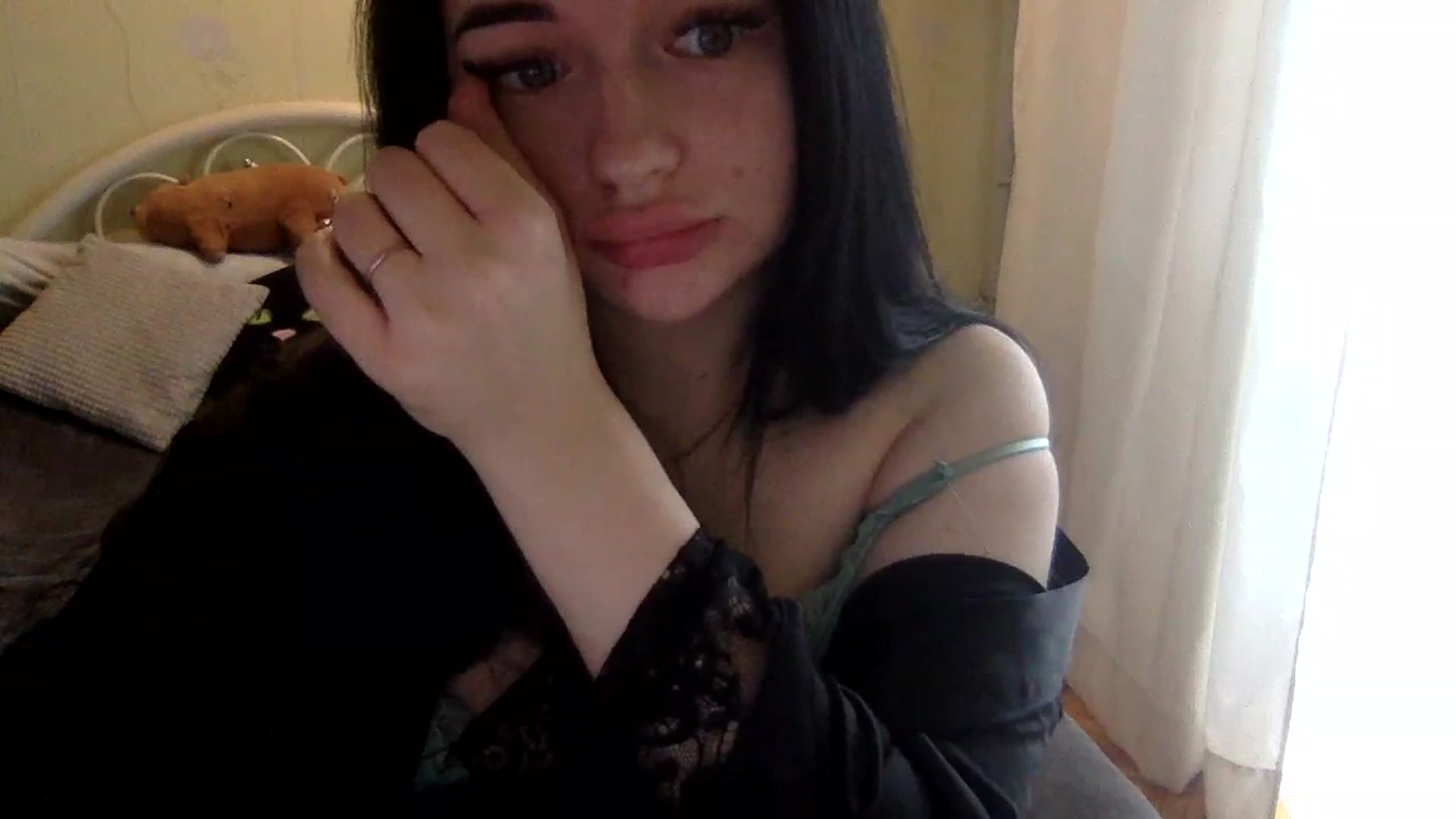 Gallery image thumbnail from CherryEvve's myfreecams stream on, 10/12/2023, 13:05 image 14 of 20
