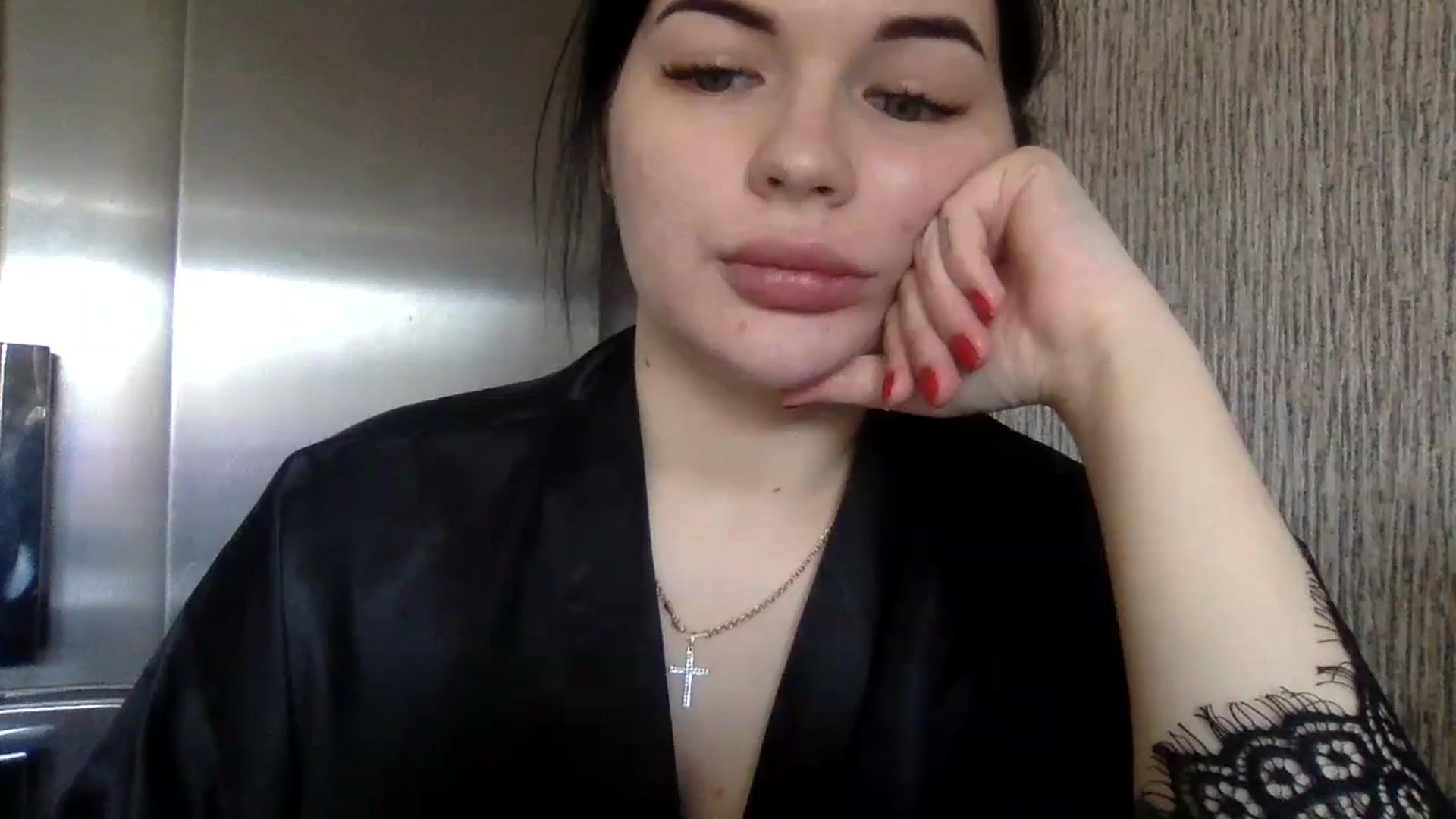 Gallery image thumbnail from CherryEvve's myfreecams stream on, 10/17/2023, 13:01 image 10 of 20