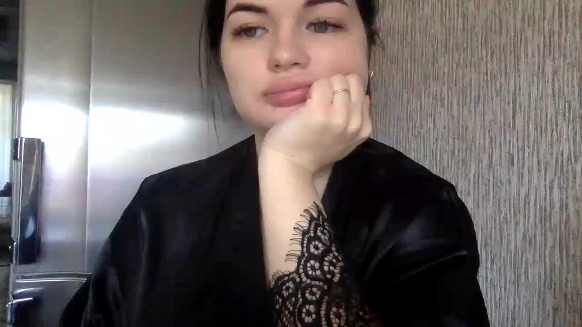 Gallery image thumbnail from CherryEvve's myfreecams stream on, 10/17/2023, 13:01 image 5 of 20