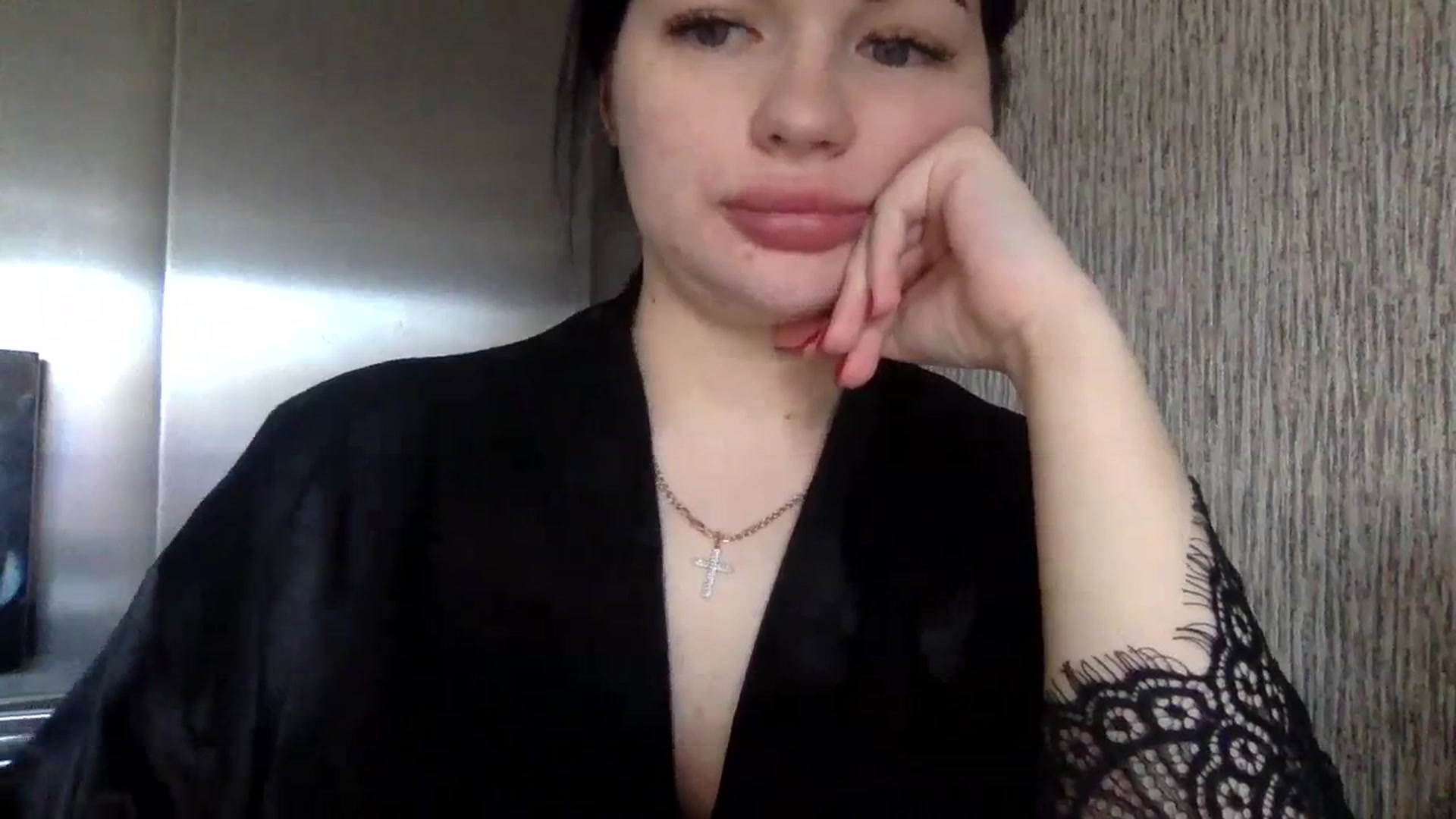 Gallery image thumbnail from CherryEvve's myfreecams stream on, 10/17/2023, 13:01 image 13 of 20