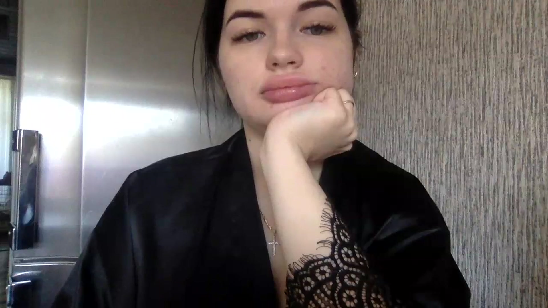 Gallery image thumbnail from CherryEvve's myfreecams stream on, 10/17/2023, 13:01 image 9 of 20