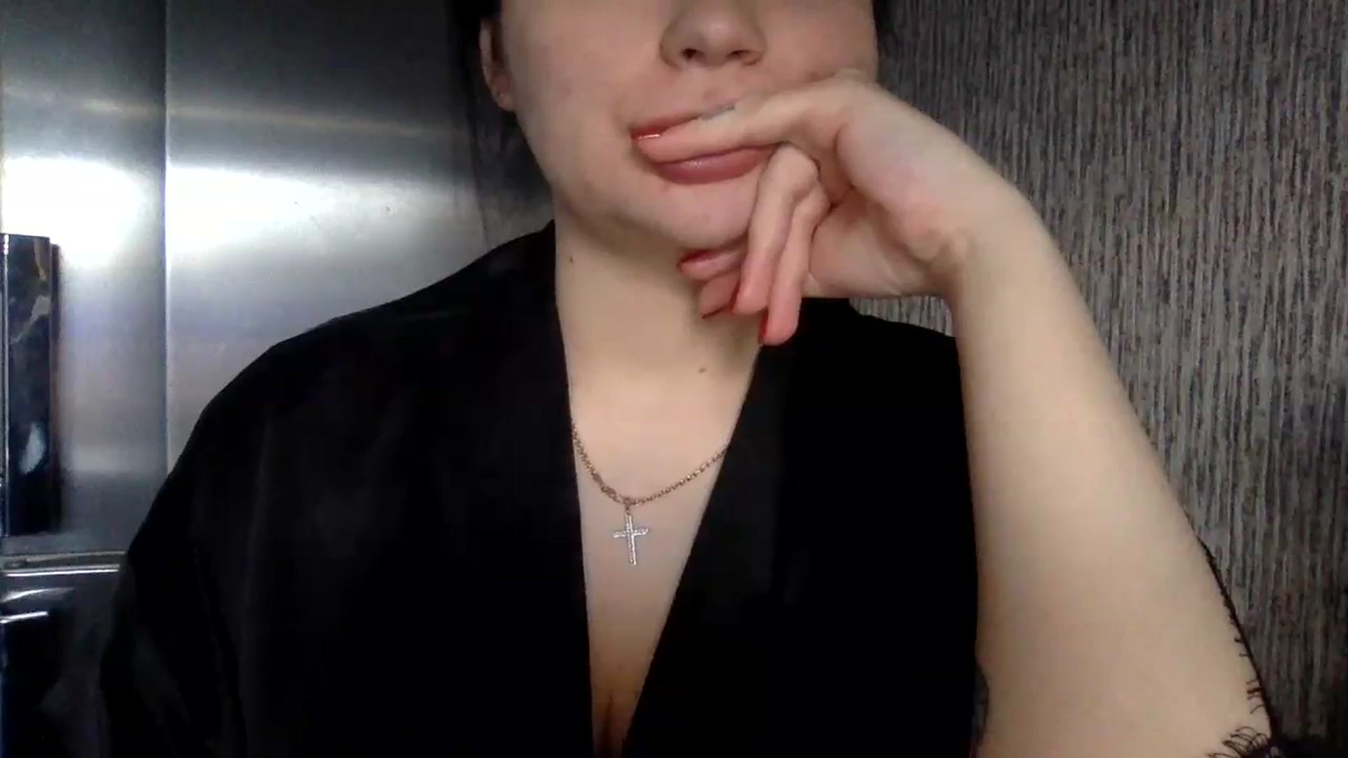 Gallery image thumbnail from CherryEvve's myfreecams stream on, 10/17/2023, 13:01 image 19 of 20
