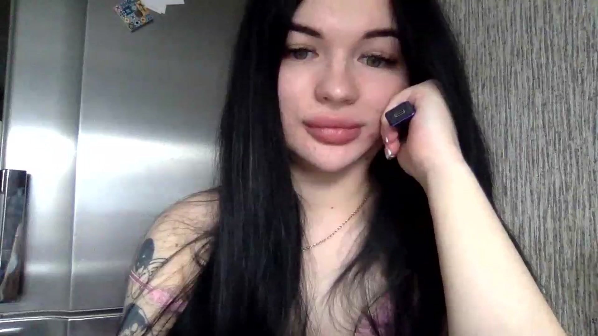 Gallery image thumbnail from CherryEvve's myfreecams stream on, 10/22/2023, 12:41 image 10 of 20