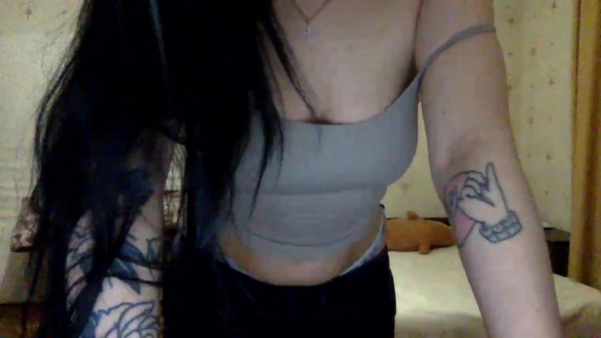 Gallery image thumbnail from CherryEvve's myfreecams stream on, 01/24/2024, 15:34 image 16 of 20