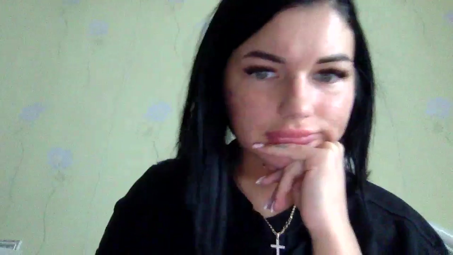 Gallery image thumbnail from CherryEvve's myfreecams stream on, 05/21/2024, 10:27 image 2 of 20