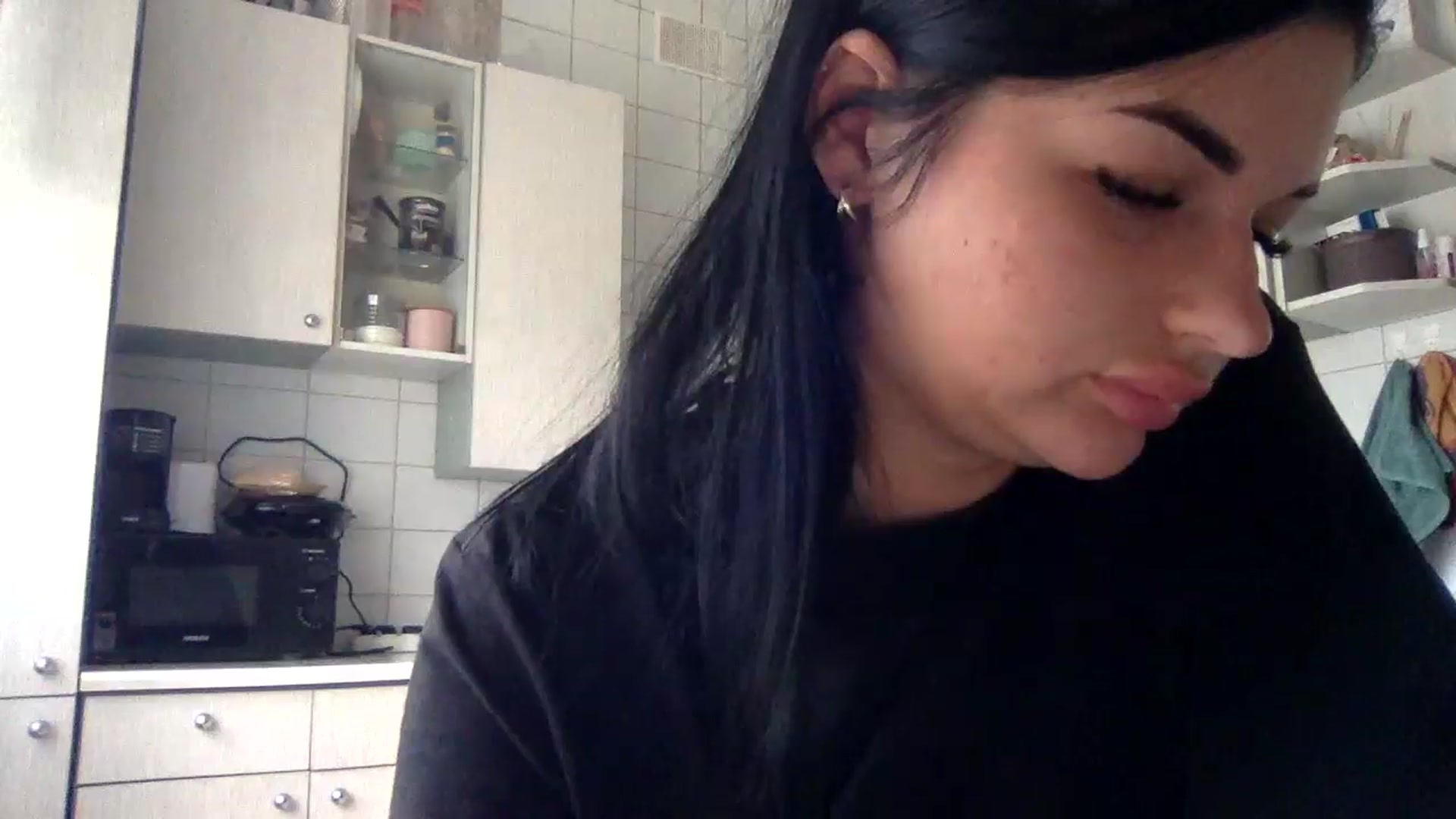 Gallery image thumbnail from CherryEvve's myfreecams stream on, 05/21/2024, 11:09 image 14 of 20