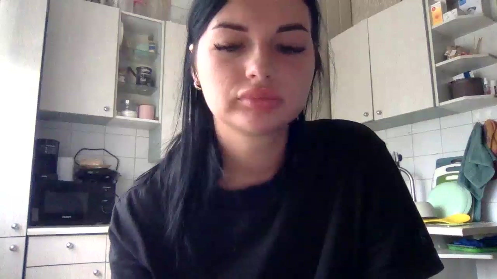 Gallery image thumbnail from CherryEvve's myfreecams stream on, 05/21/2024, 11:09 image 15 of 20