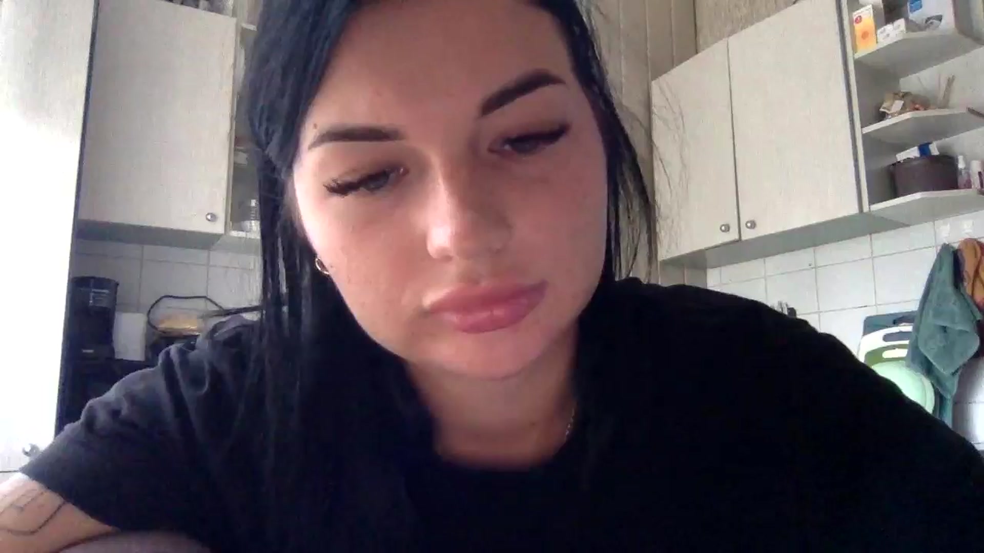 Gallery image thumbnail from CherryEvve's myfreecams stream on, 05/21/2024, 11:09 image 19 of 20