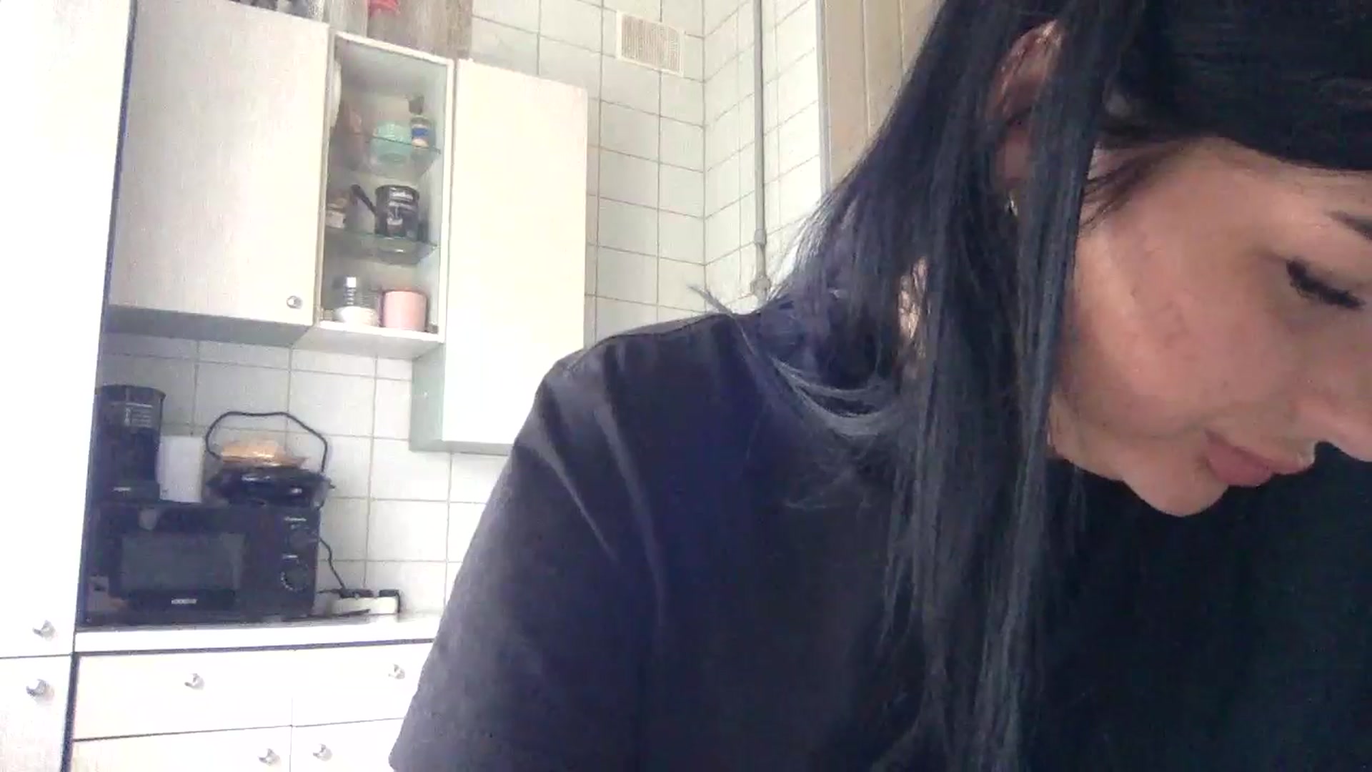 Gallery image thumbnail from CherryEvve's myfreecams stream on, 05/21/2024, 11:09 image 7 of 20