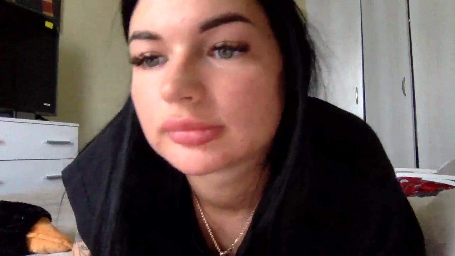 Gallery image thumbnail from CherryEvve's myfreecams stream on, 05/21/2024, 13:38 image 10 of 20
