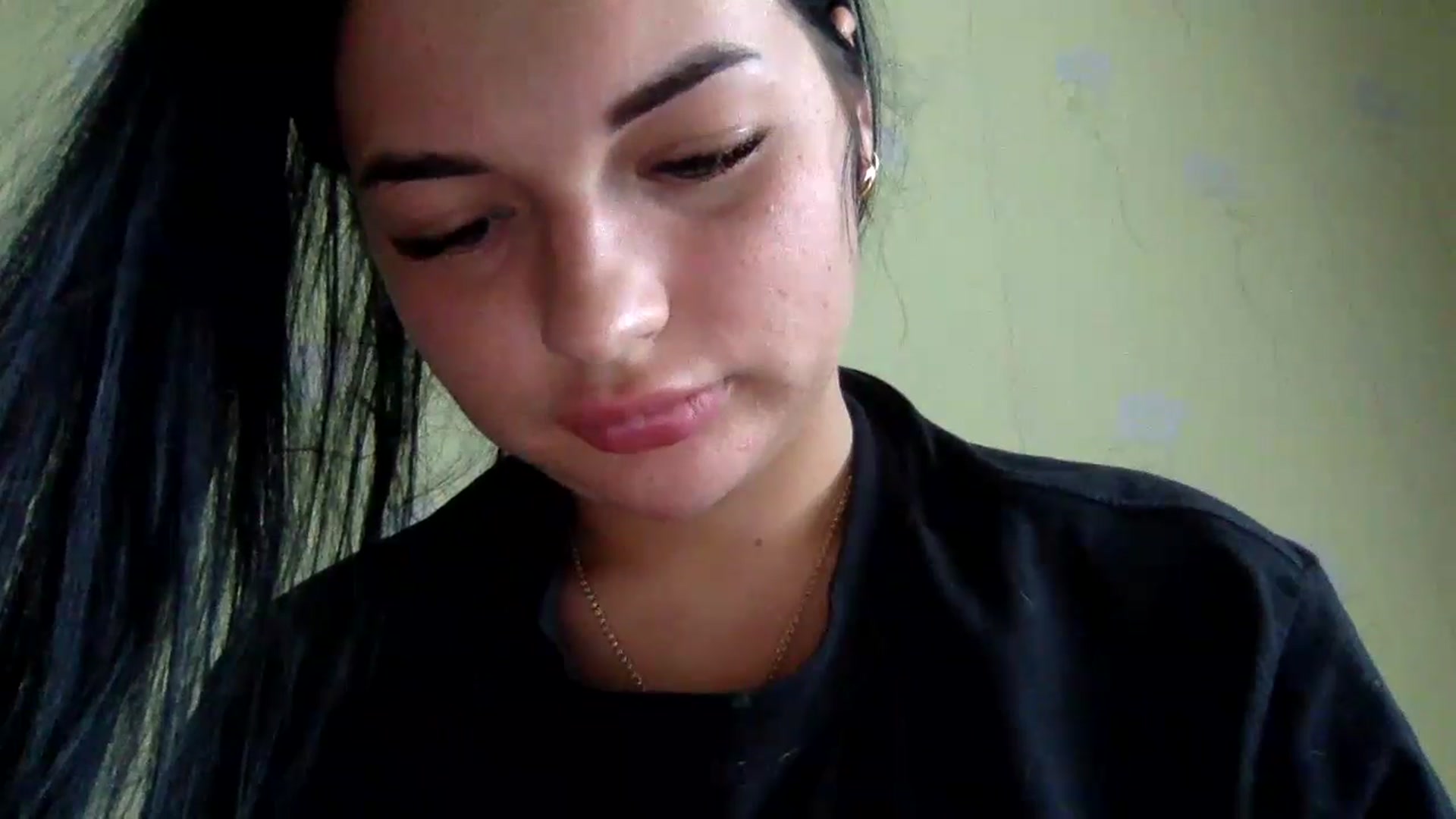 Gallery image thumbnail from CherryEvve's myfreecams stream on, 05/21/2024, 13:38 image 19 of 20