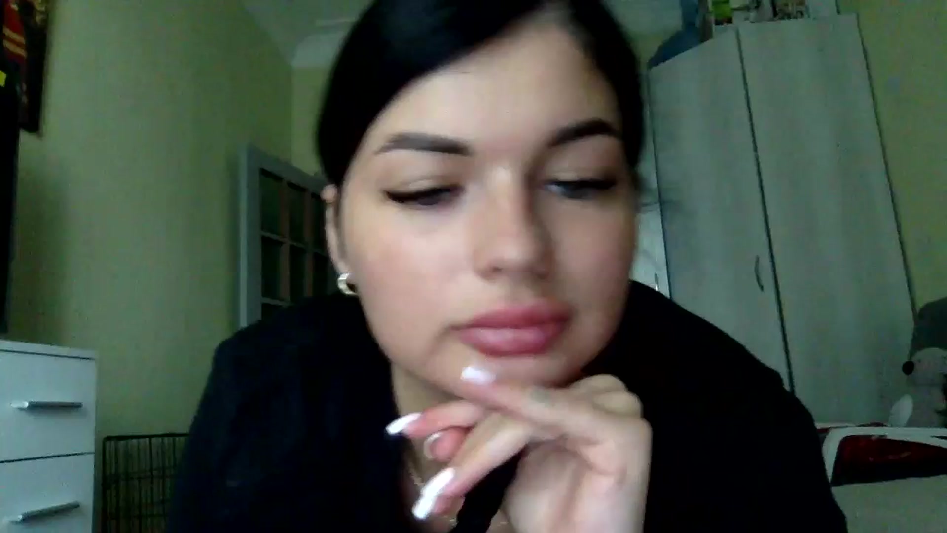 Gallery image thumbnail from CherryEvve's myfreecams stream on, 05/27/2024, 16:33 image 8 of 20