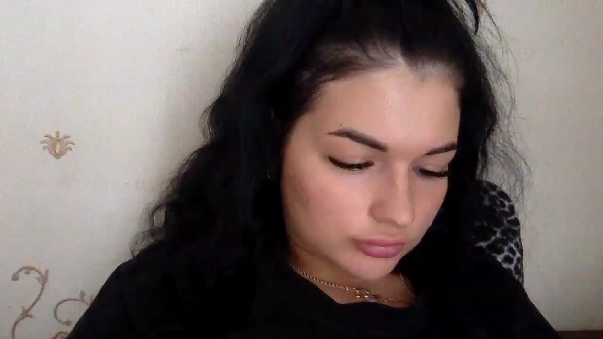 Gallery image thumbnail from CherryEvve's myfreecams stream on, 05/28/2024, 10:46 image 17 of 20