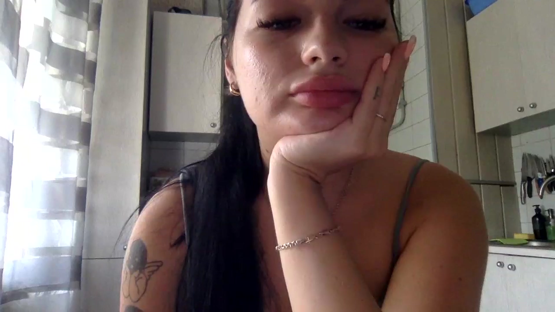 Gallery image thumbnail from CherryEvve's myfreecams stream on, 07/10/2024, 11:47 image 13 of 20