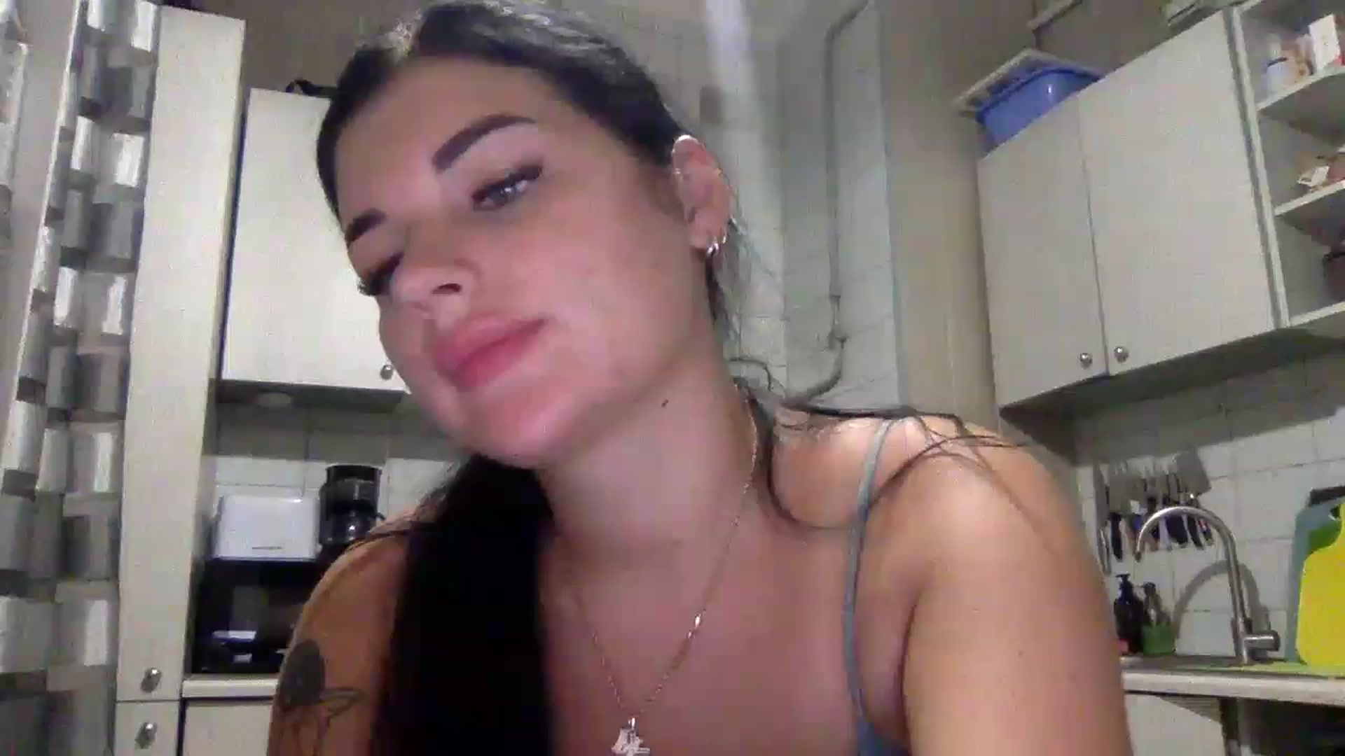 Gallery image thumbnail from CherryEvve's myfreecams stream on, 07/13/2024, 21:39 image 6 of 20