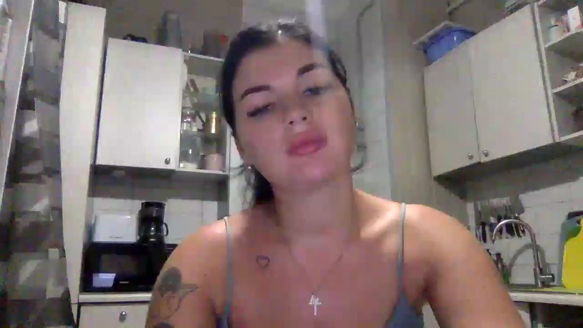 Gallery image thumbnail from CherryEvve's myfreecams stream on, 07/13/2024, 21:39 image 12 of 20