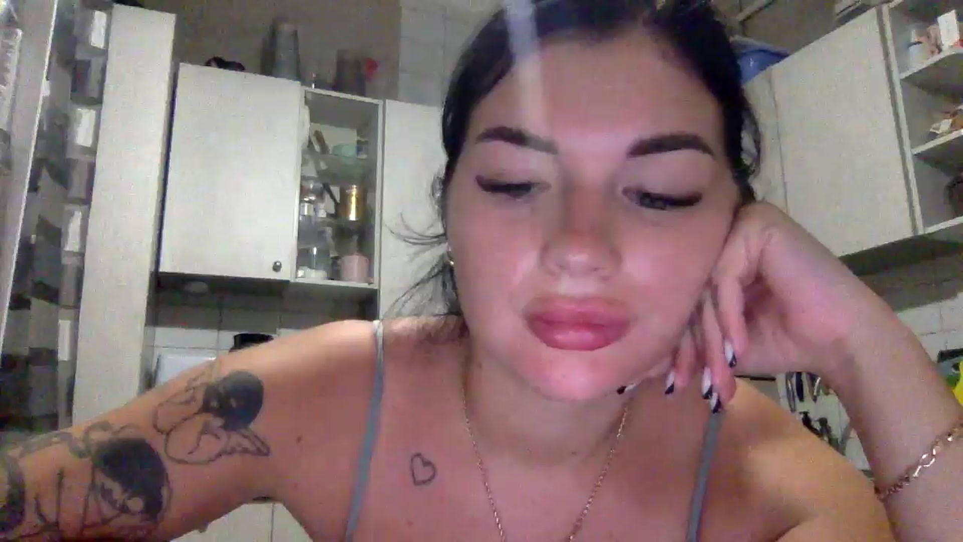 Gallery image thumbnail from CherryEvve's myfreecams stream on, 07/13/2024, 21:39 image 1 of 20