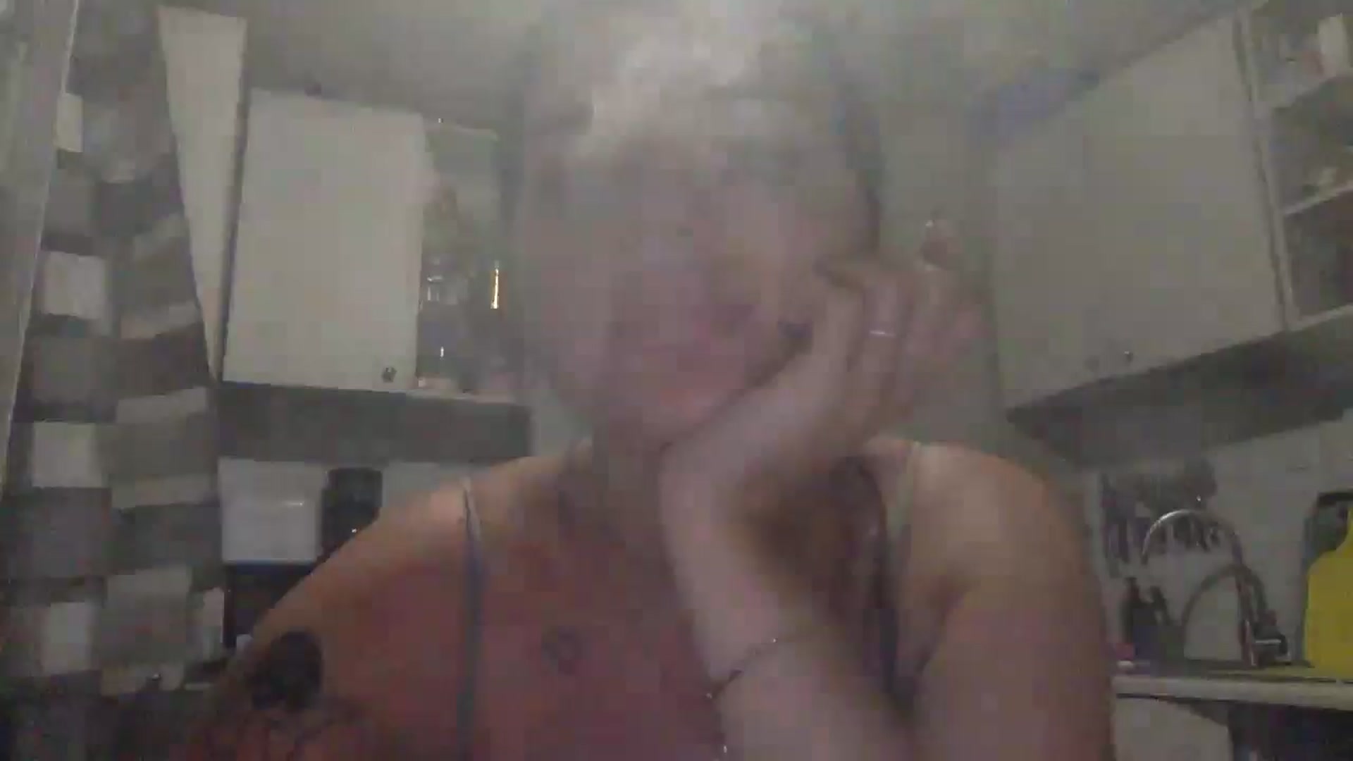 Gallery image thumbnail from CherryEvve's myfreecams stream on, 07/13/2024, 21:39 image 15 of 20