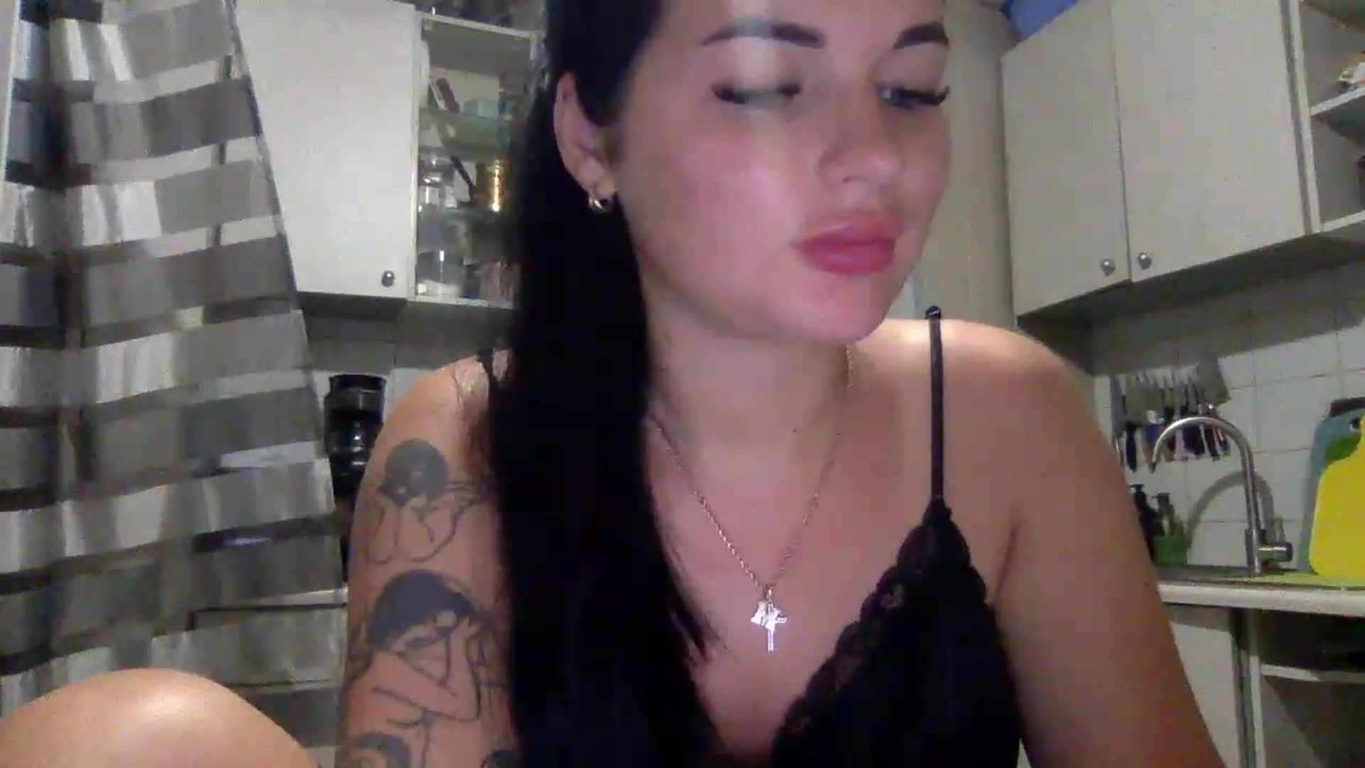 Gallery image thumbnail from CherryEvve's myfreecams stream on, 07/13/2024, 23:46 image 5 of 20