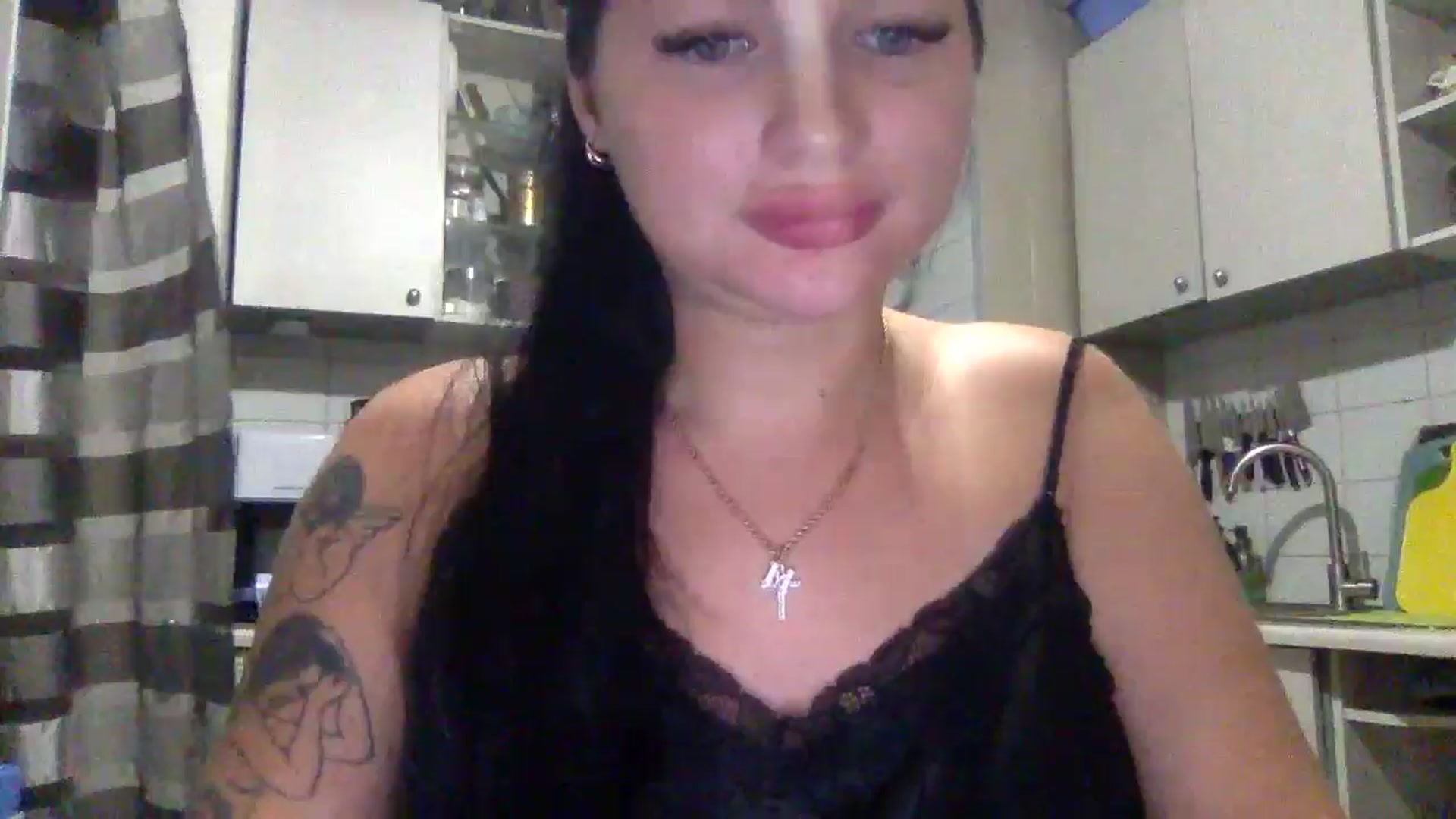 Gallery image thumbnail from CherryEvve's myfreecams stream on, 07/13/2024, 23:46 image 18 of 20