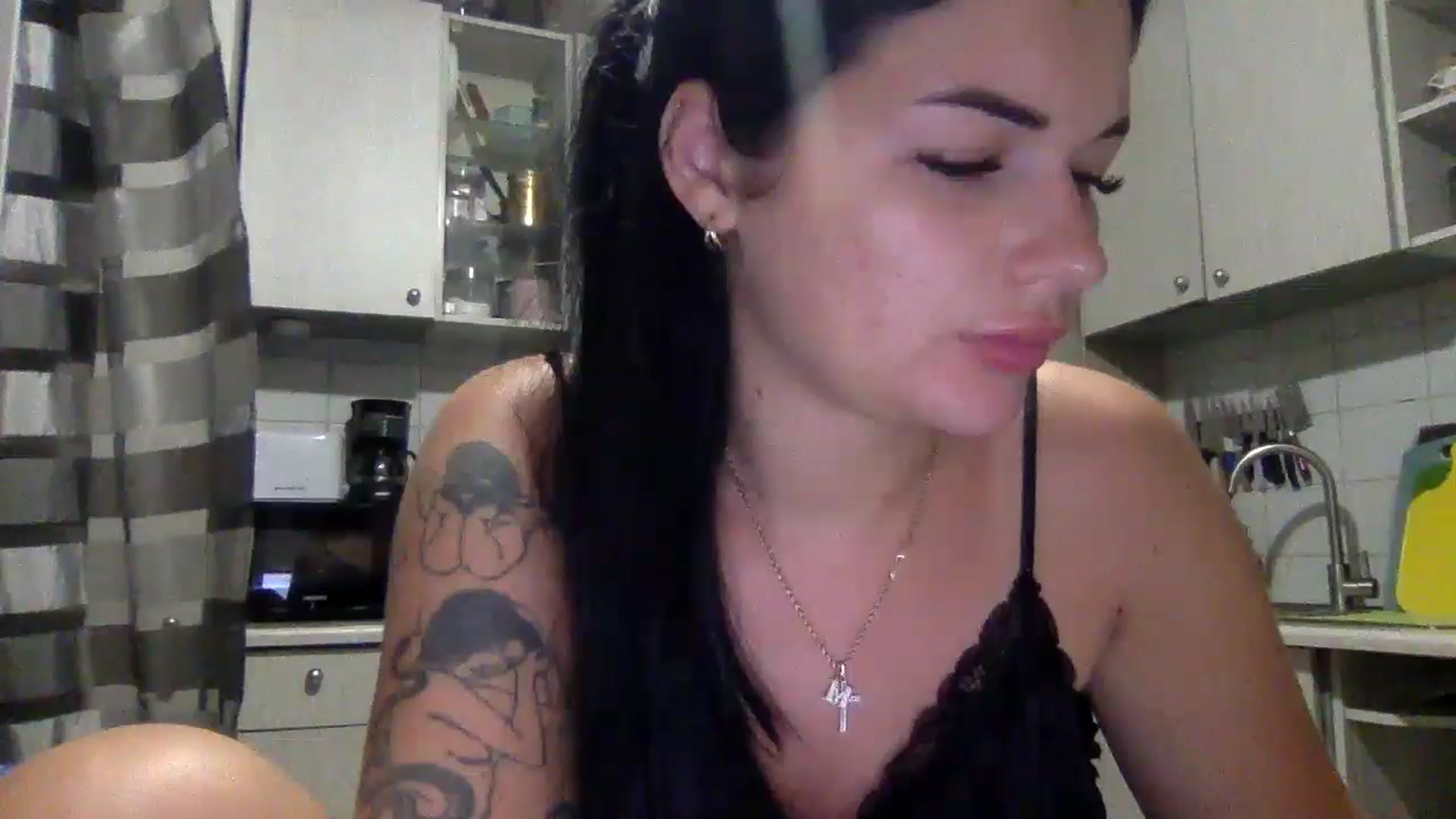 Gallery image thumbnail from CherryEvve's myfreecams stream on, 07/13/2024, 23:46 image 3 of 20
