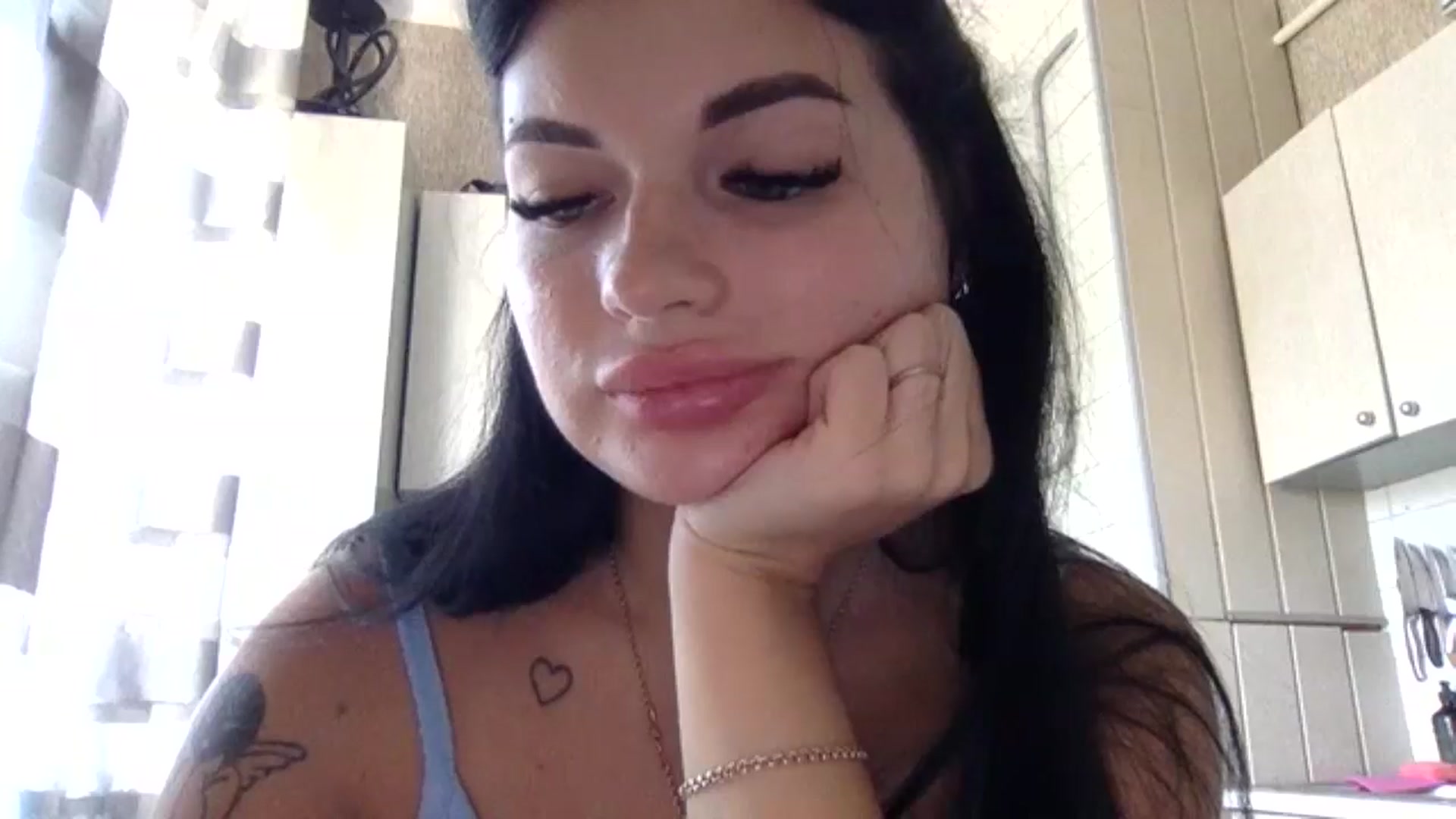 Gallery image thumbnail from CherryEvve's myfreecams stream on, 07/20/2024, 11:45 image 15 of 20