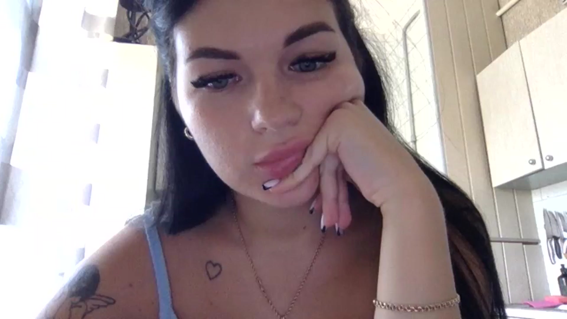 Gallery image thumbnail from CherryEvve's myfreecams stream on, 07/20/2024, 11:45 image 13 of 20