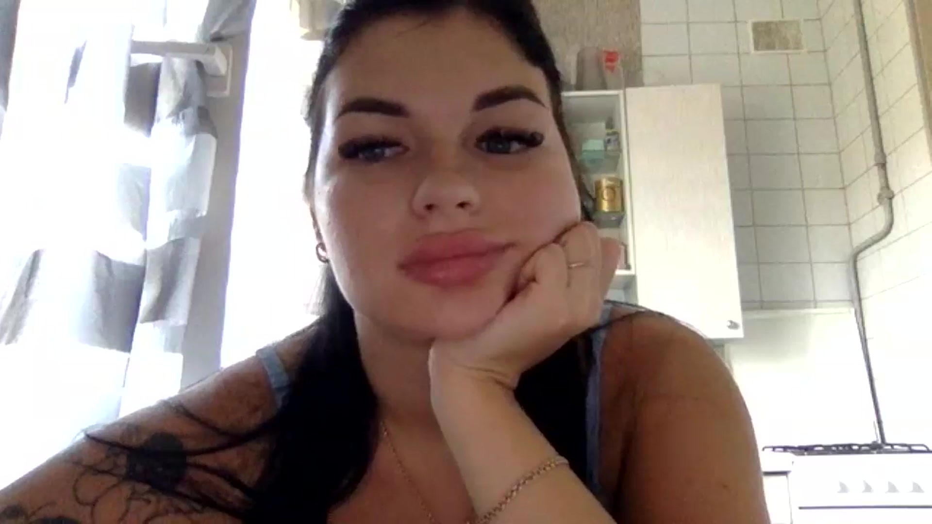 Gallery image thumbnail from CherryEvve's myfreecams stream on, 07/21/2024, 13:39 image 16 of 20