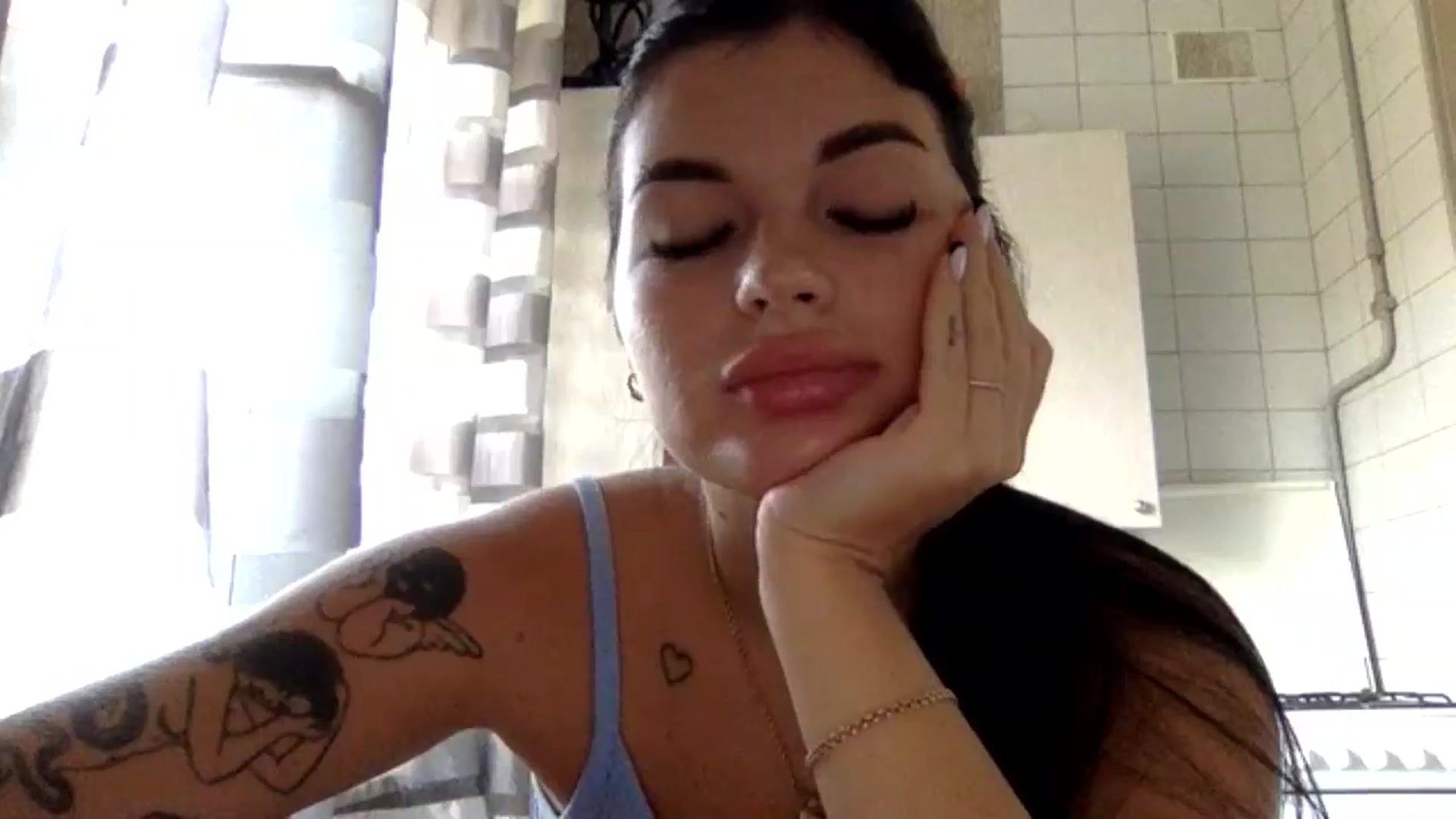 Gallery image thumbnail from CherryEvve's myfreecams stream on, 07/21/2024, 13:39 image 13 of 20