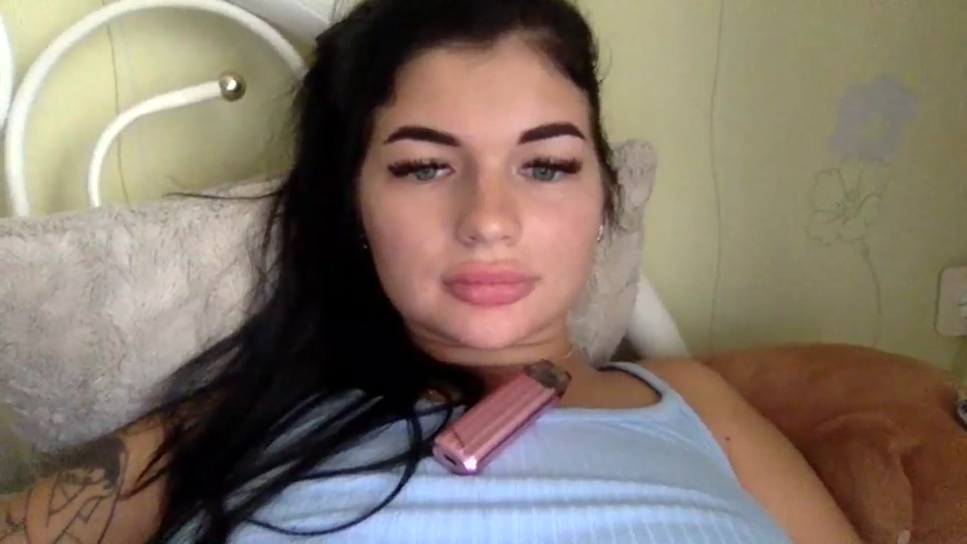 Gallery image thumbnail from CherryEvve's myfreecams stream on, 07/24/2024, 16:38 image 2 of 20